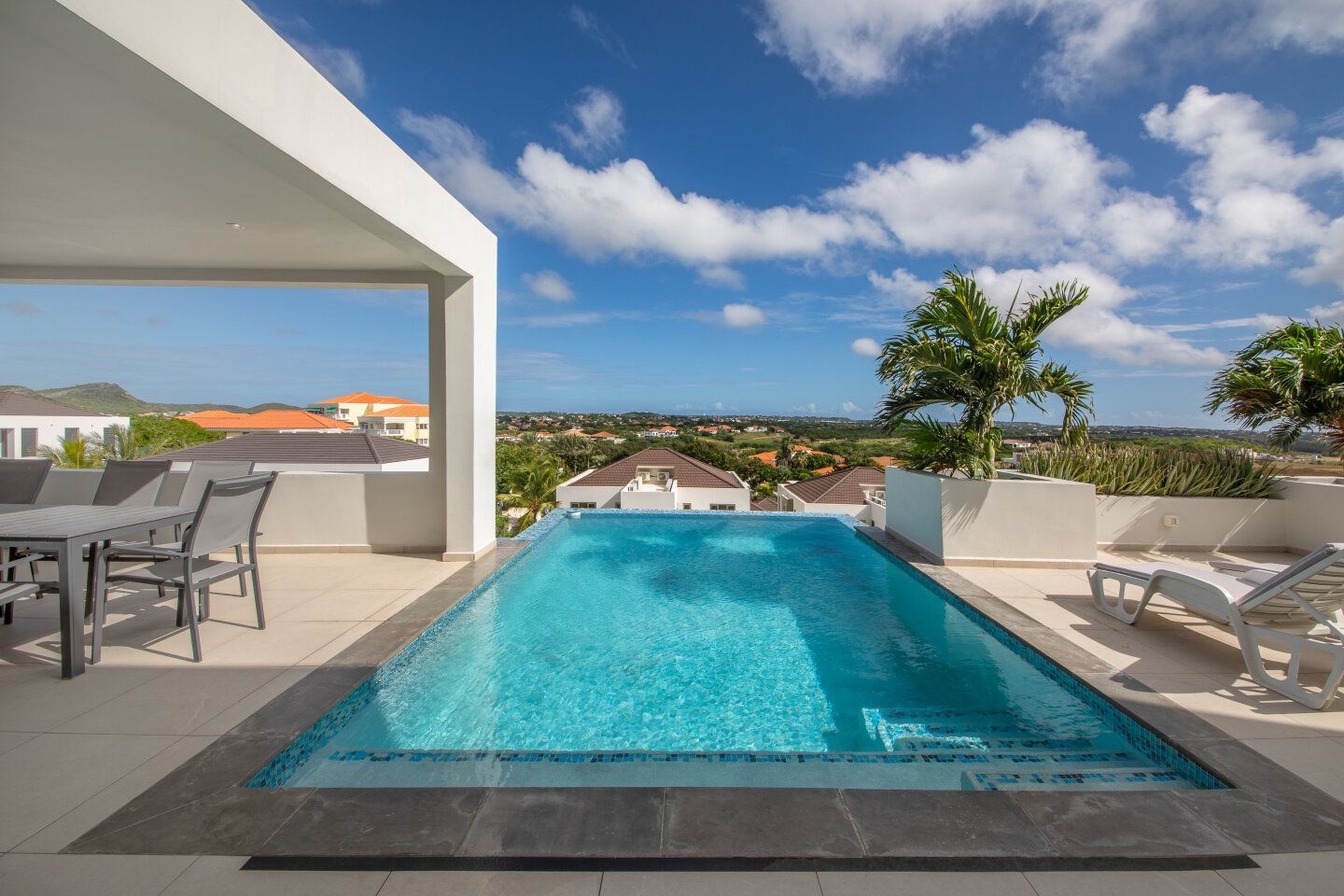 Villa in Blue Bay