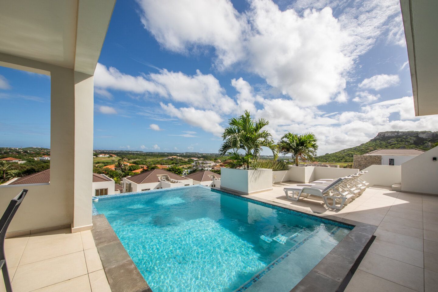Villa in Blue Bay