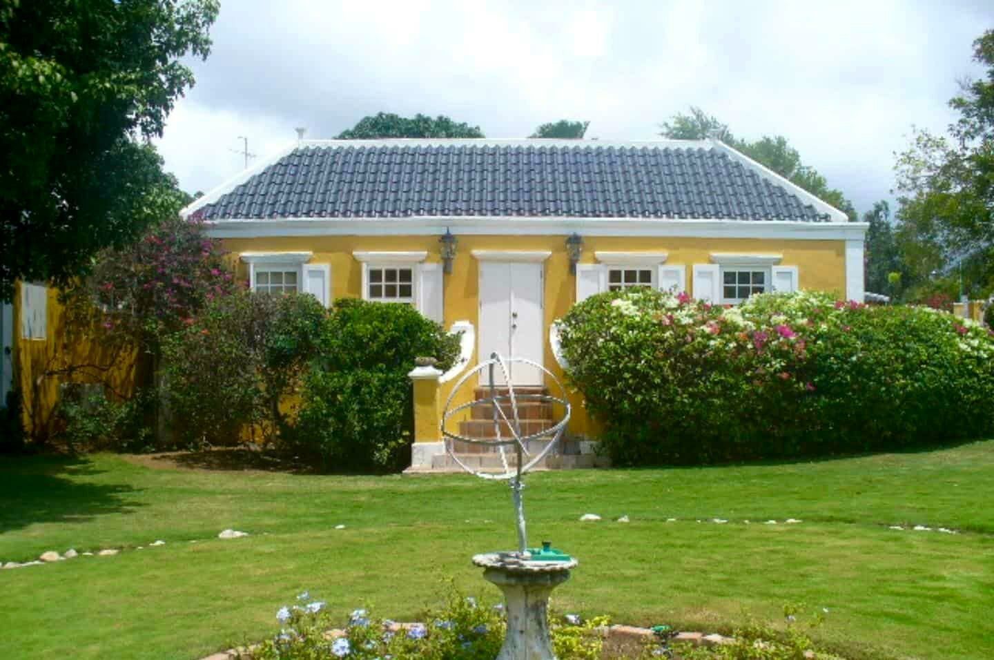 House in Francia