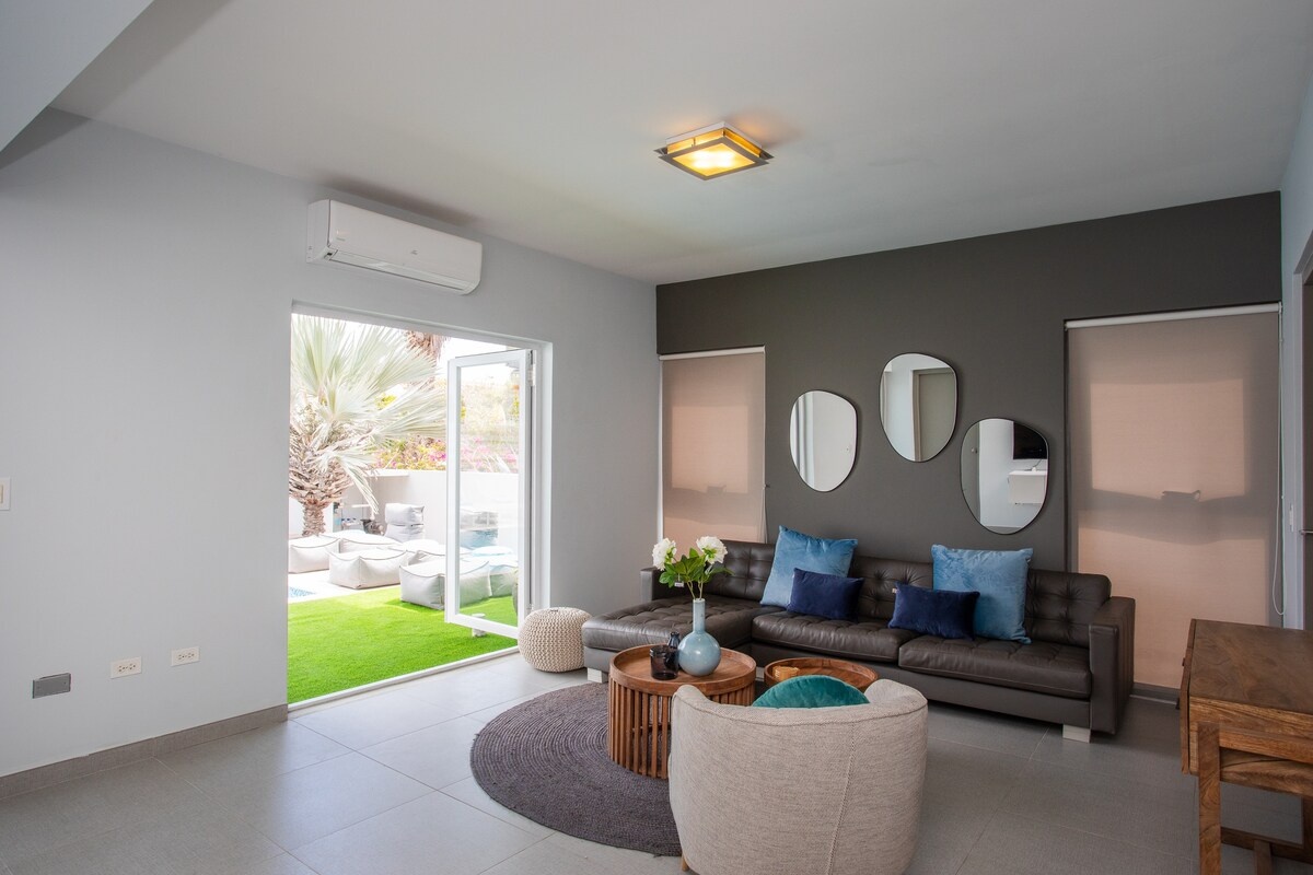 Property in Vista Royal