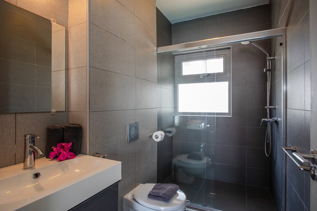 Property in Vista Royal