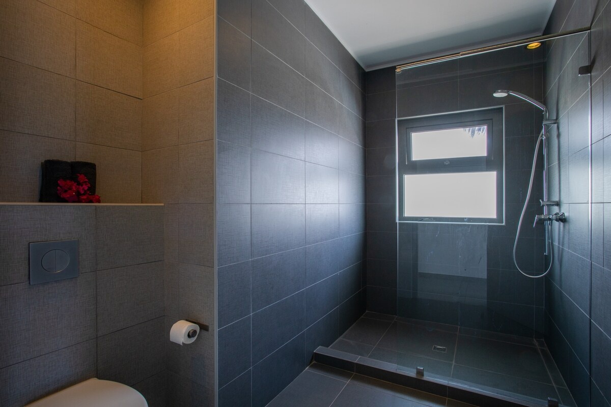Property in Vista Royal