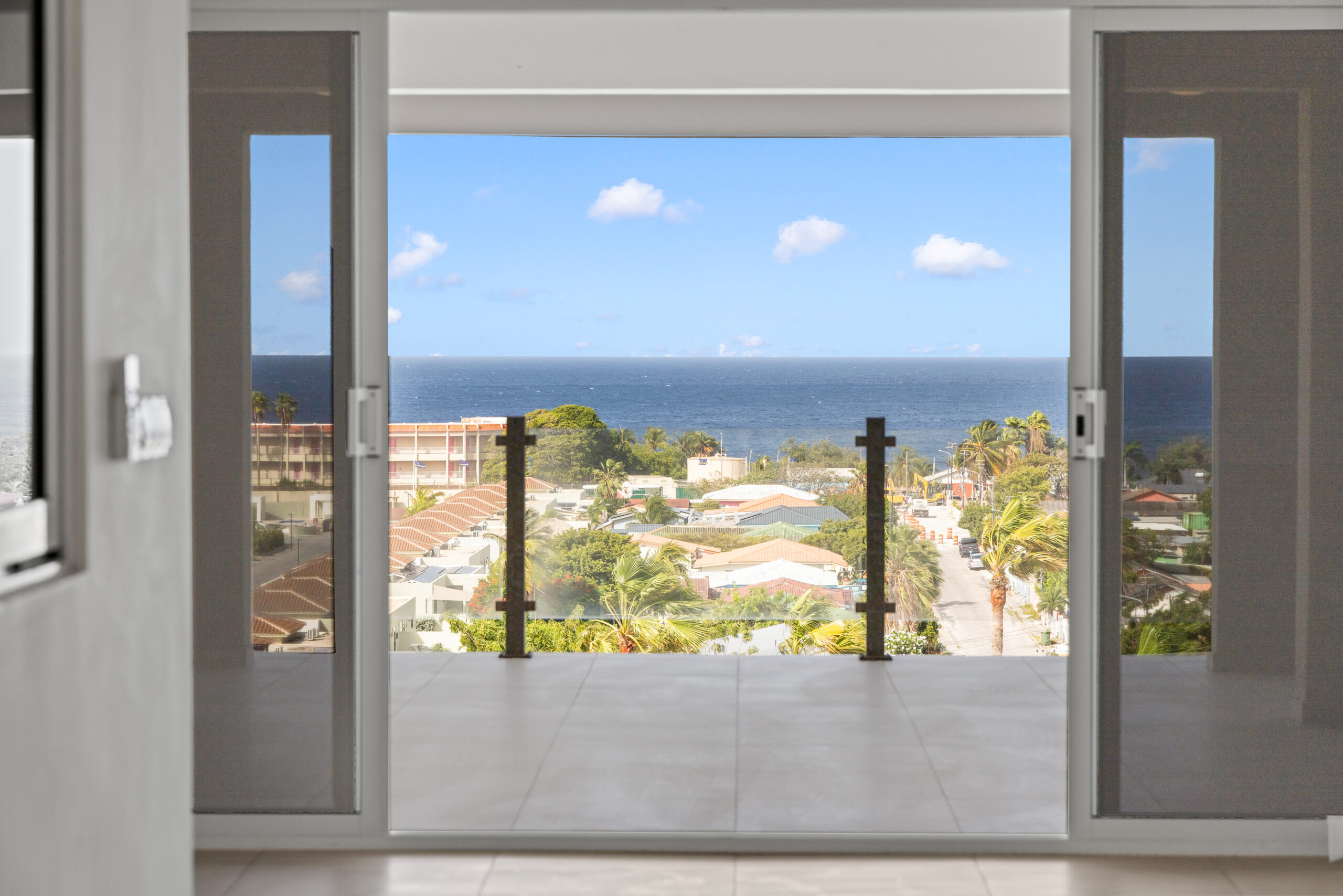 Apartment in Mambo Beach