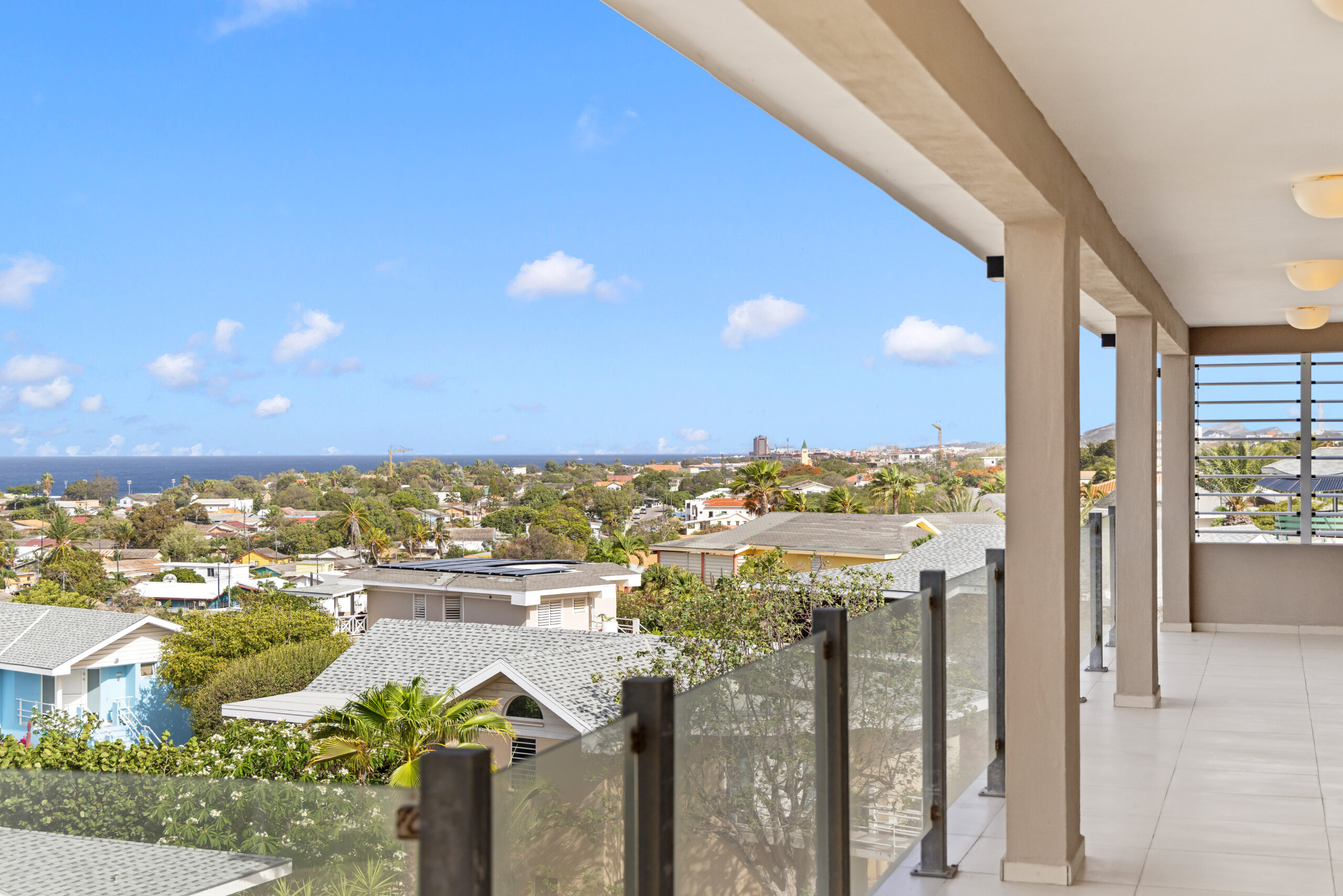 Apartment in Mambo Beach