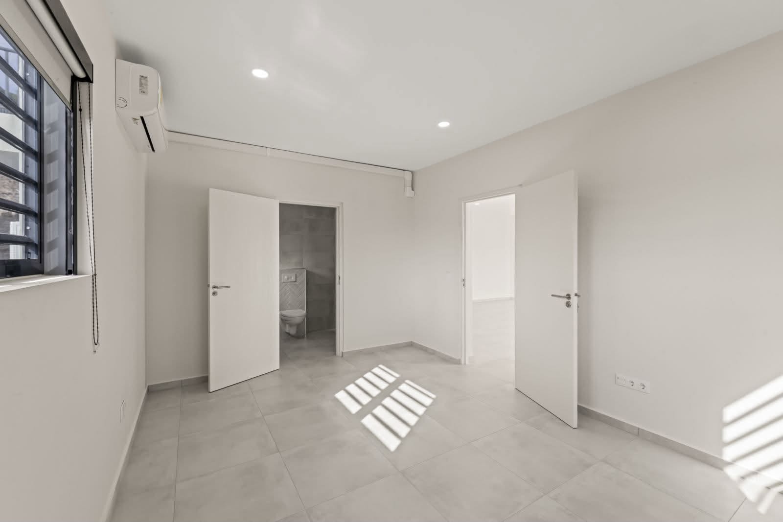 Apartment in Mambo Beach