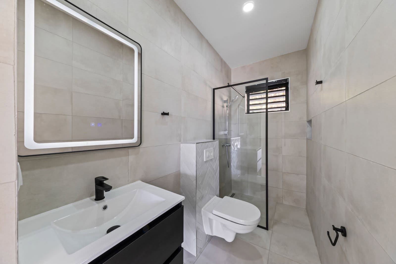 Apartment in Mambo Beach