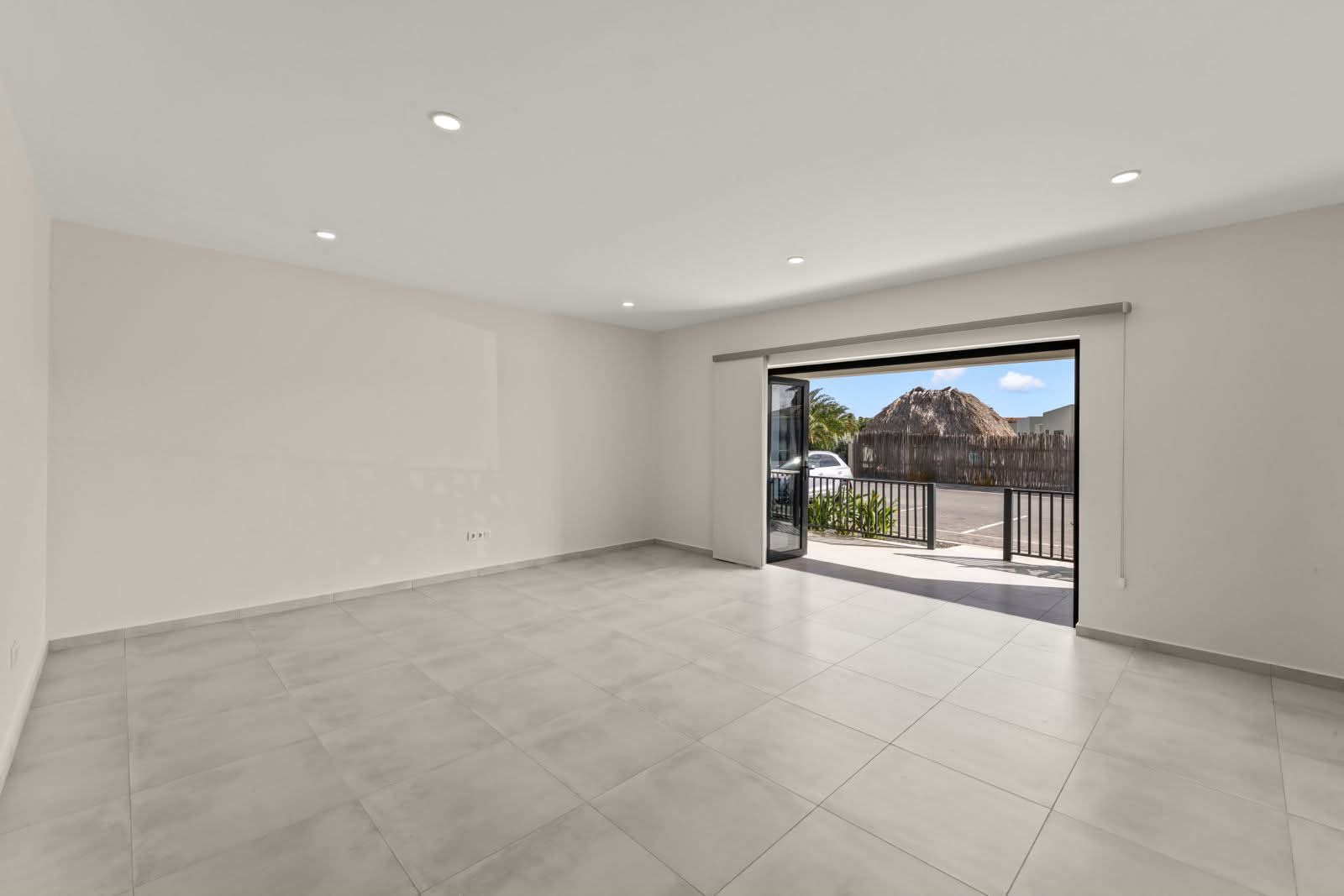 Apartment in Mambo Beach