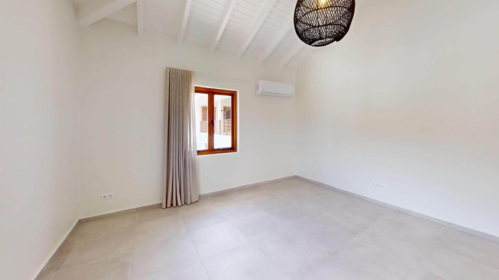 Apartment in Mambo Beach