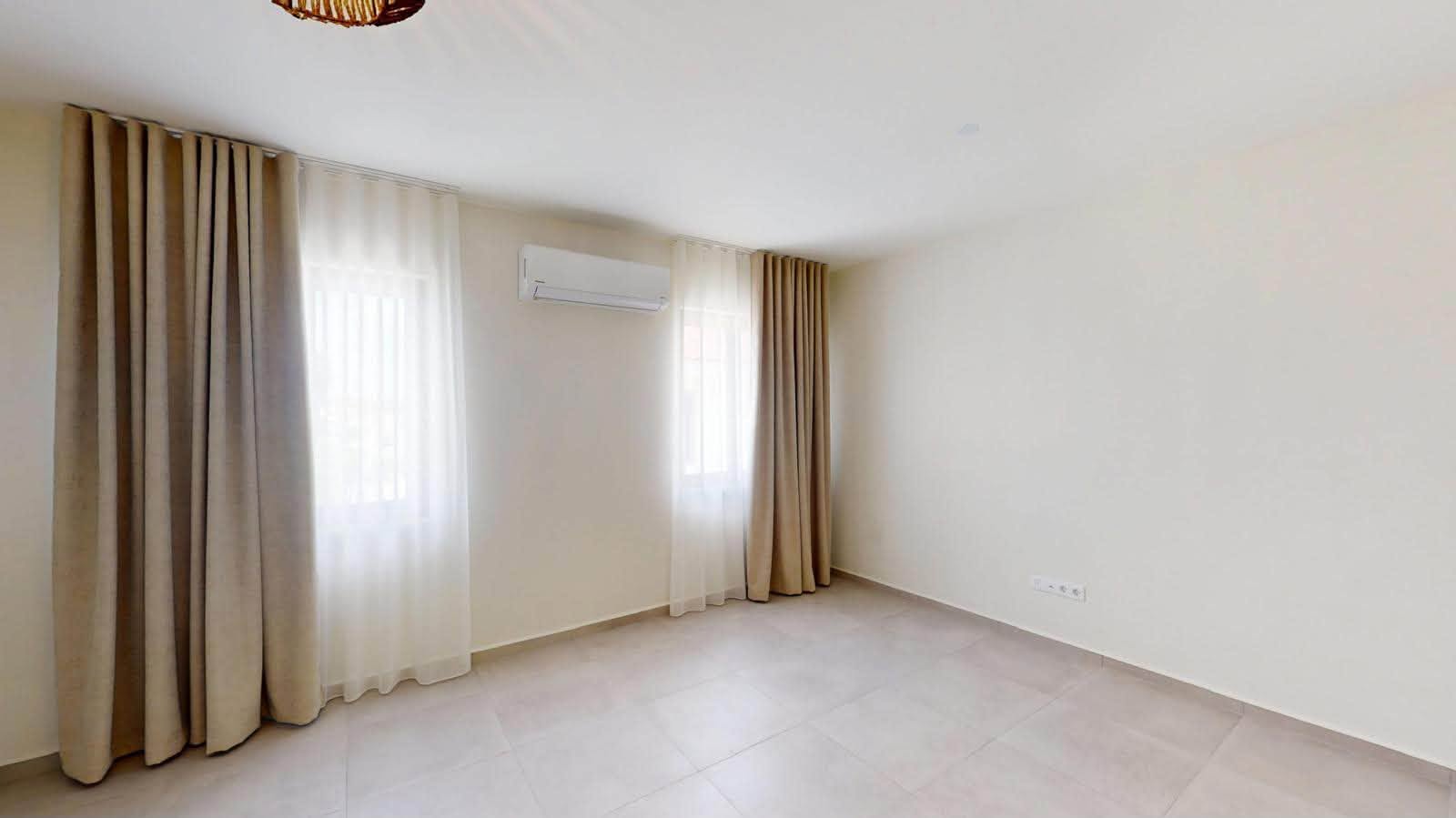 Apartment in Mambo Beach