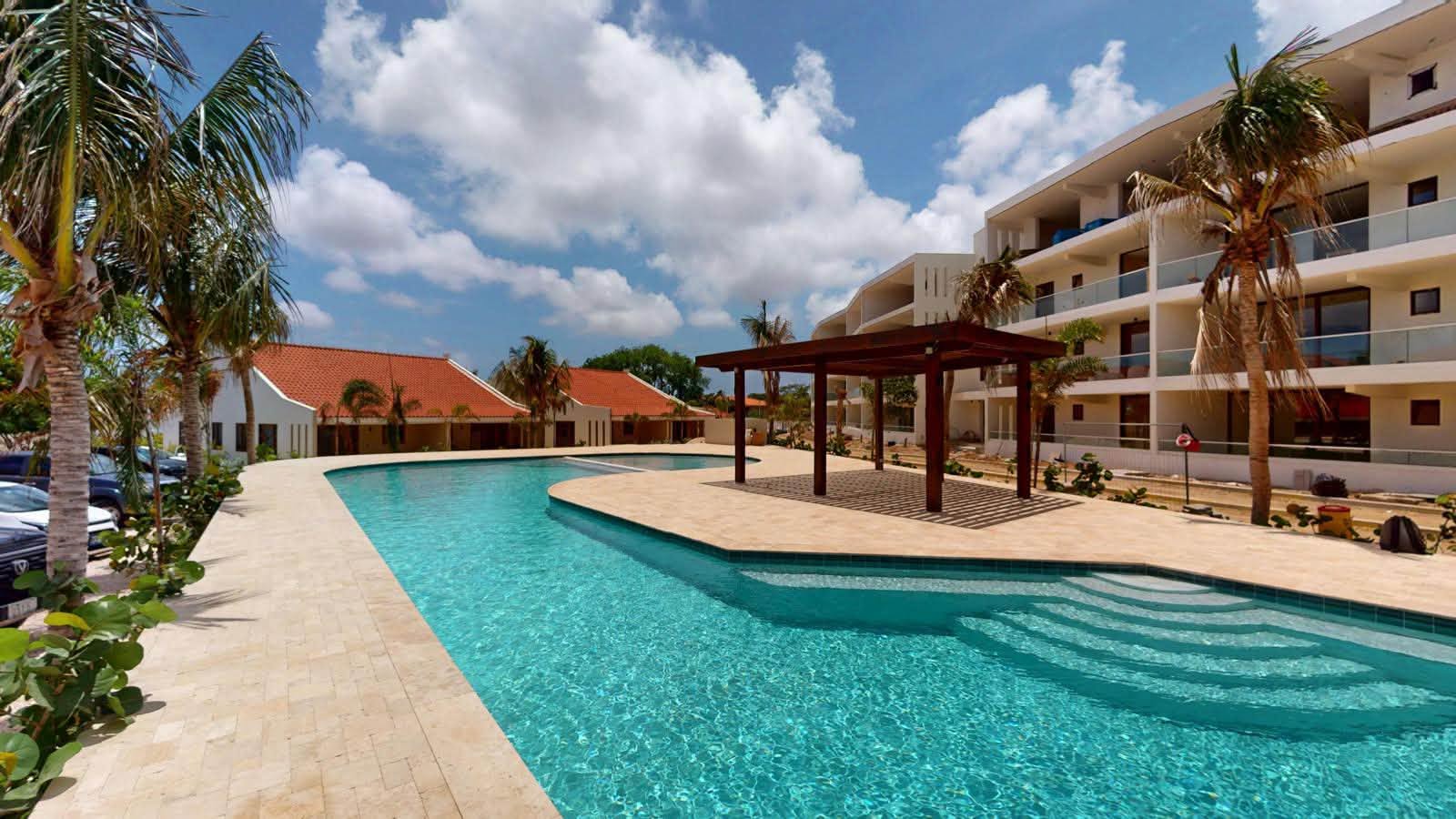 Apartment in Mambo Beach