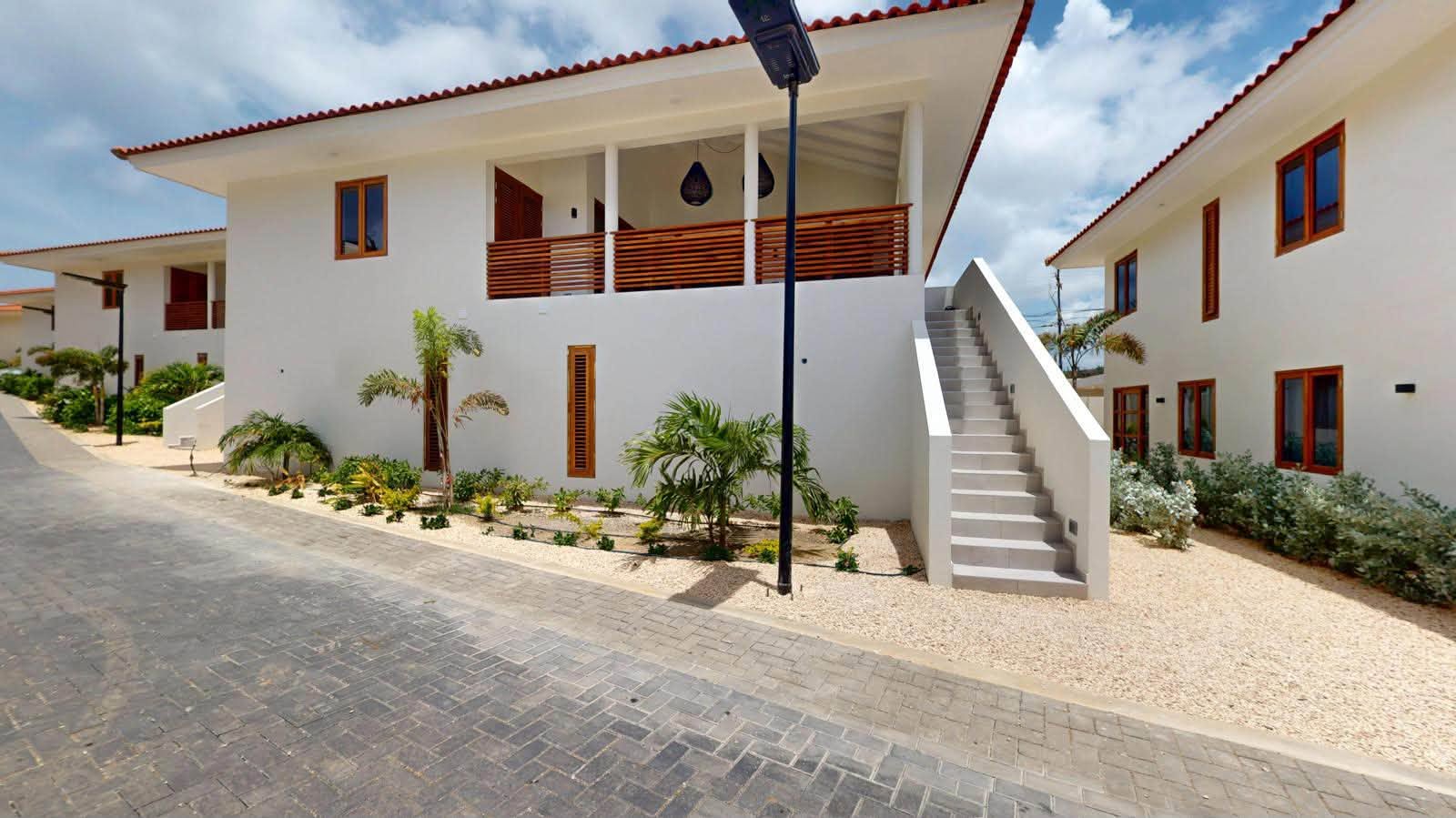 Apartment in Mambo Beach