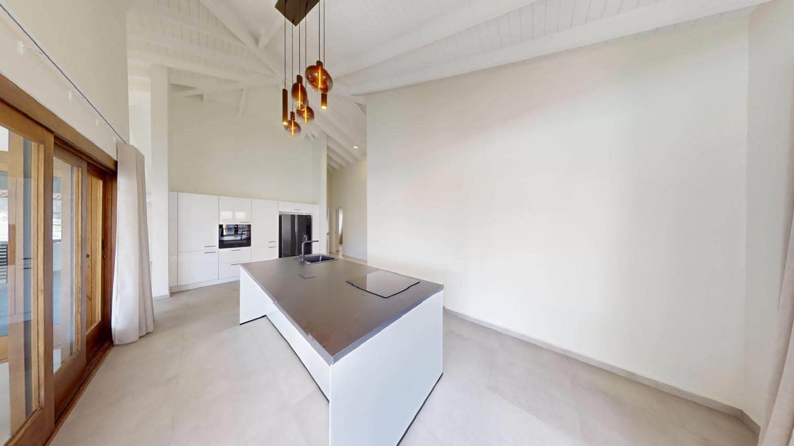 Apartment in Mambo Beach