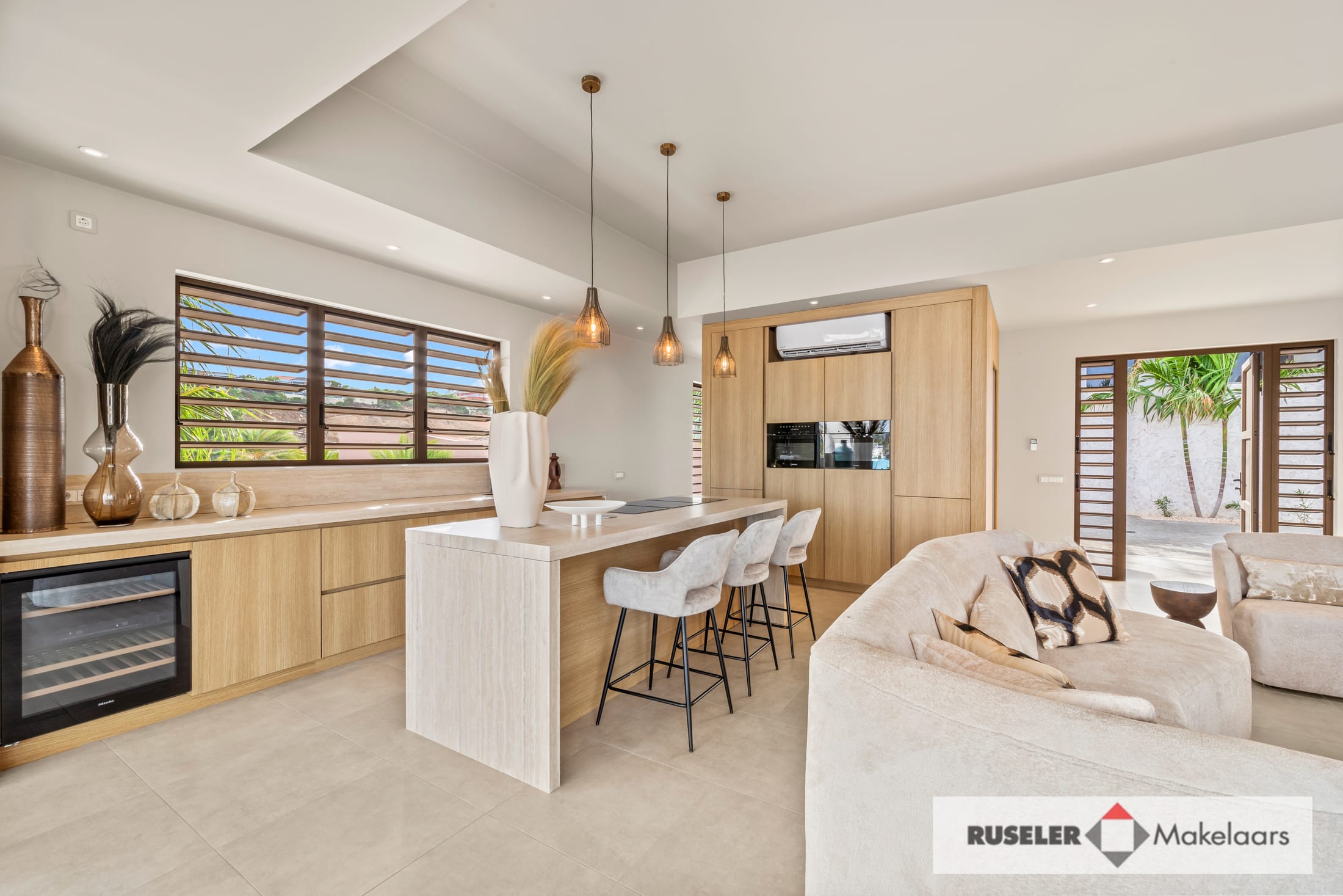 Villa in Vista Royal