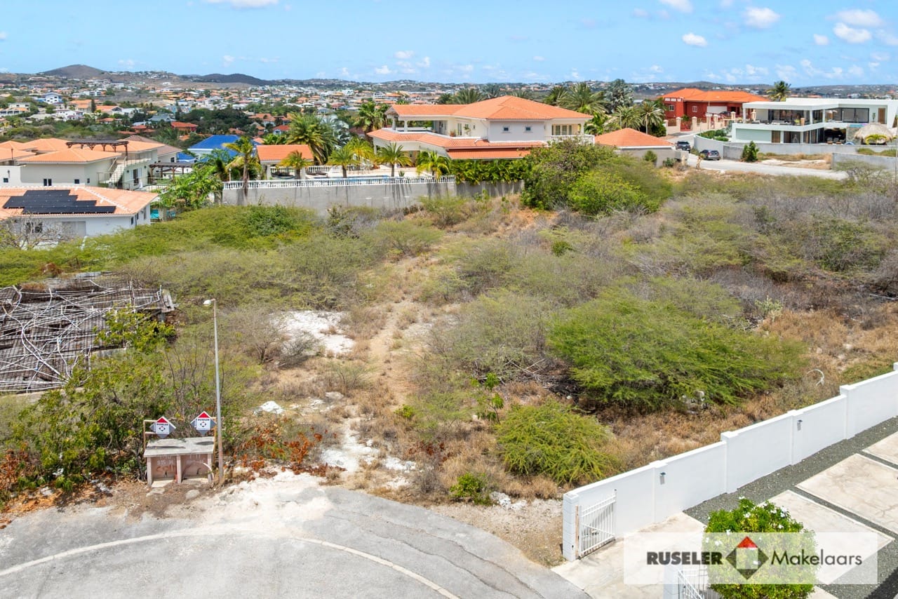 Land / plot in Vista Royal