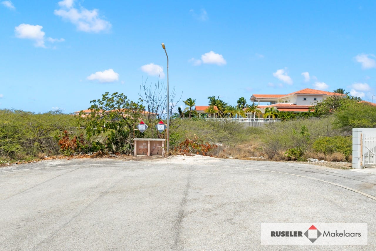 Land / plot in Vista Royal