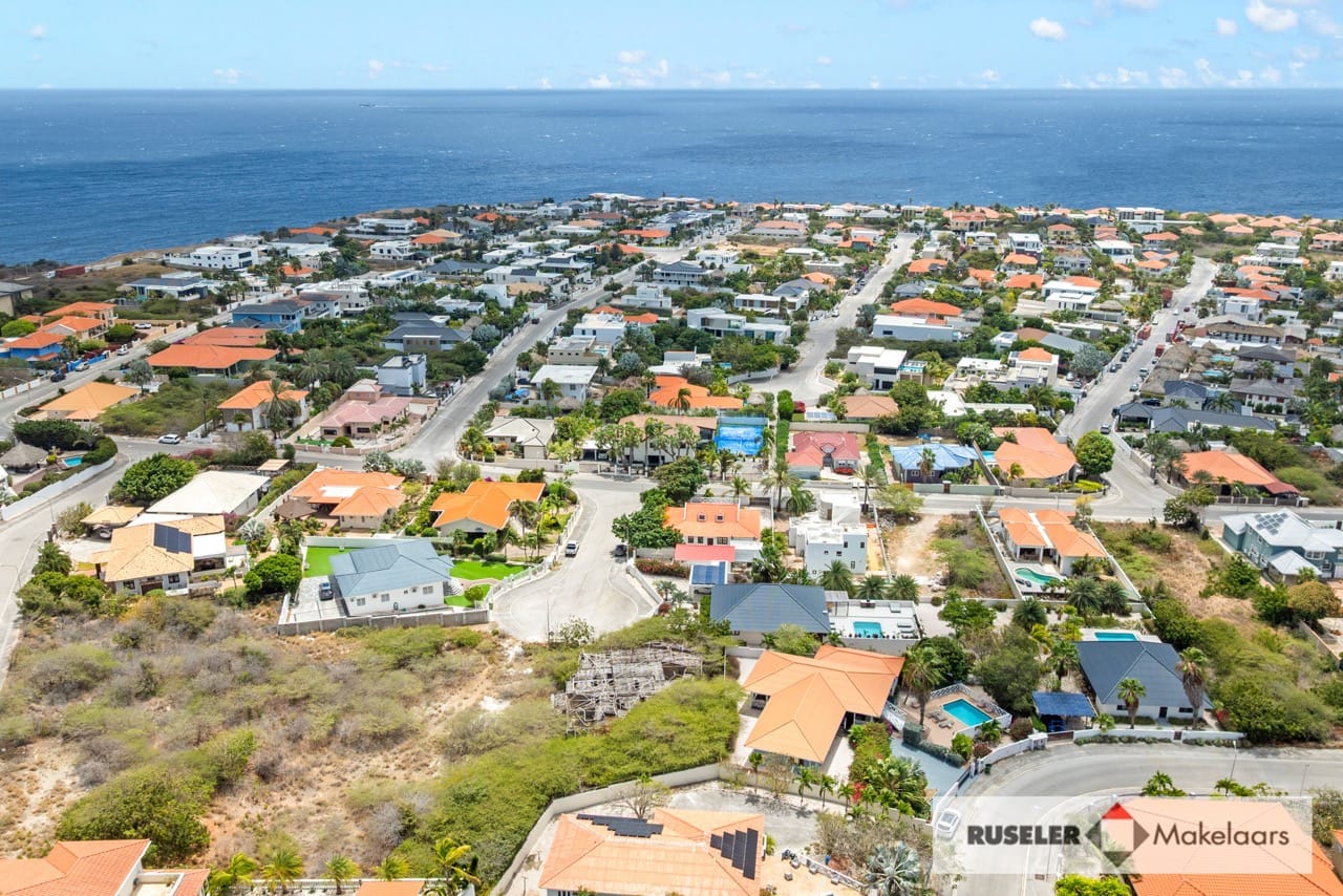 Land / plot in Vista Royal