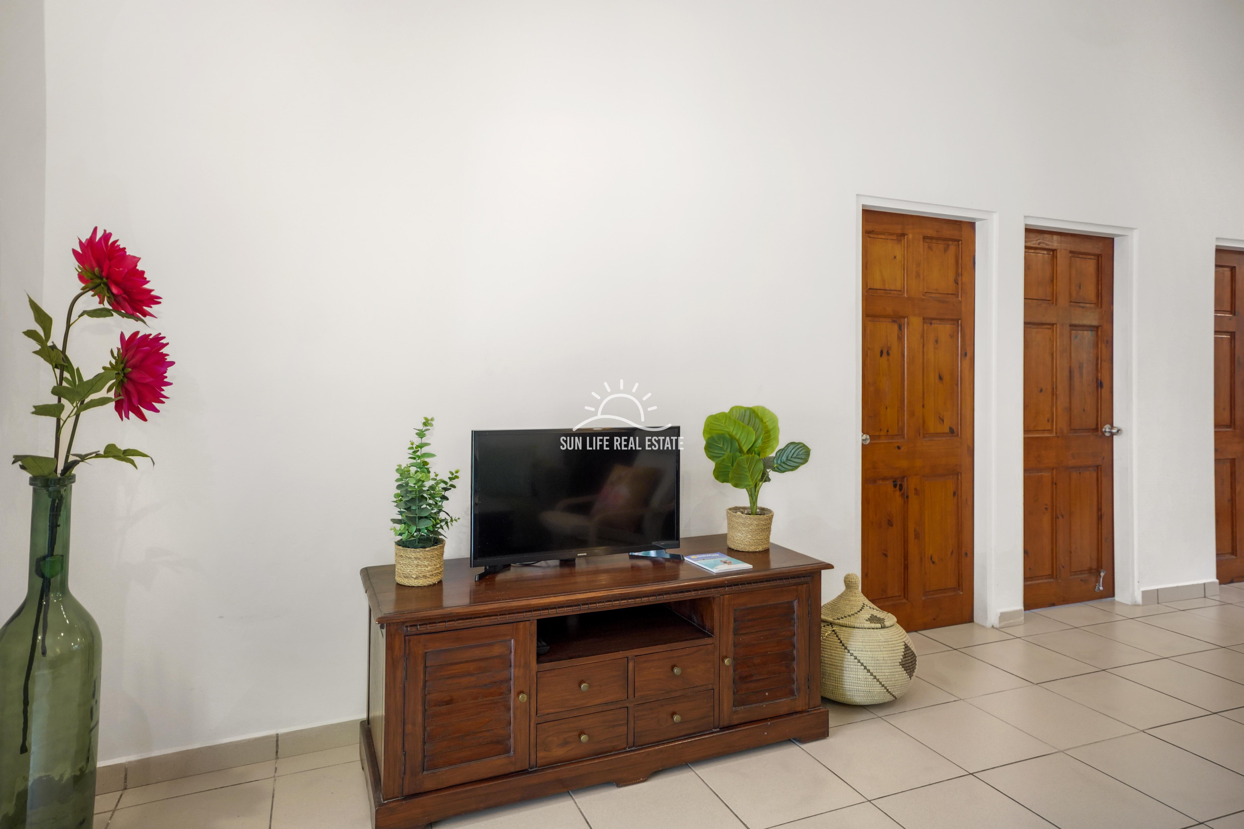 Apartment in Mambo Beach