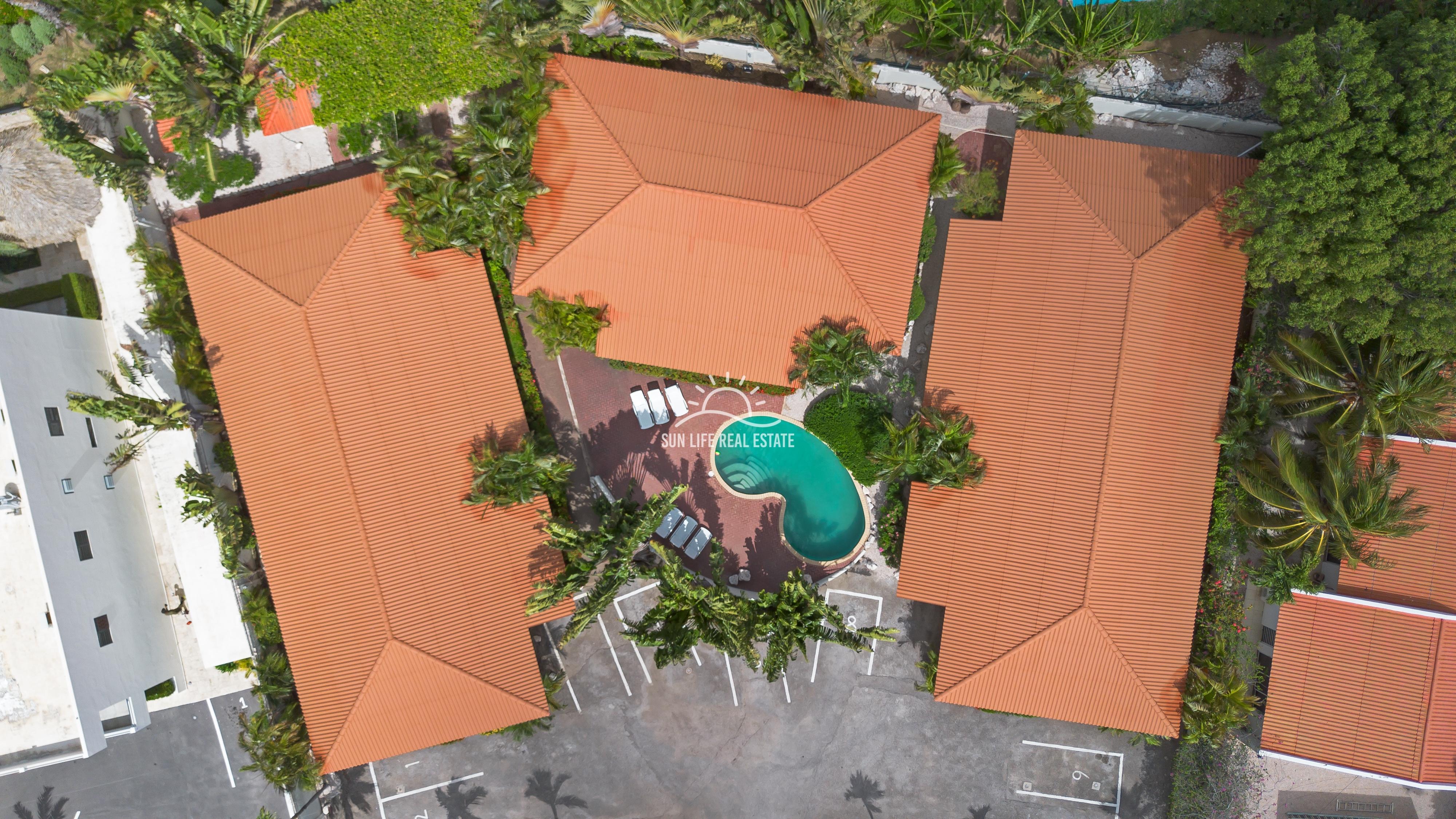 Apartment in Mambo Beach