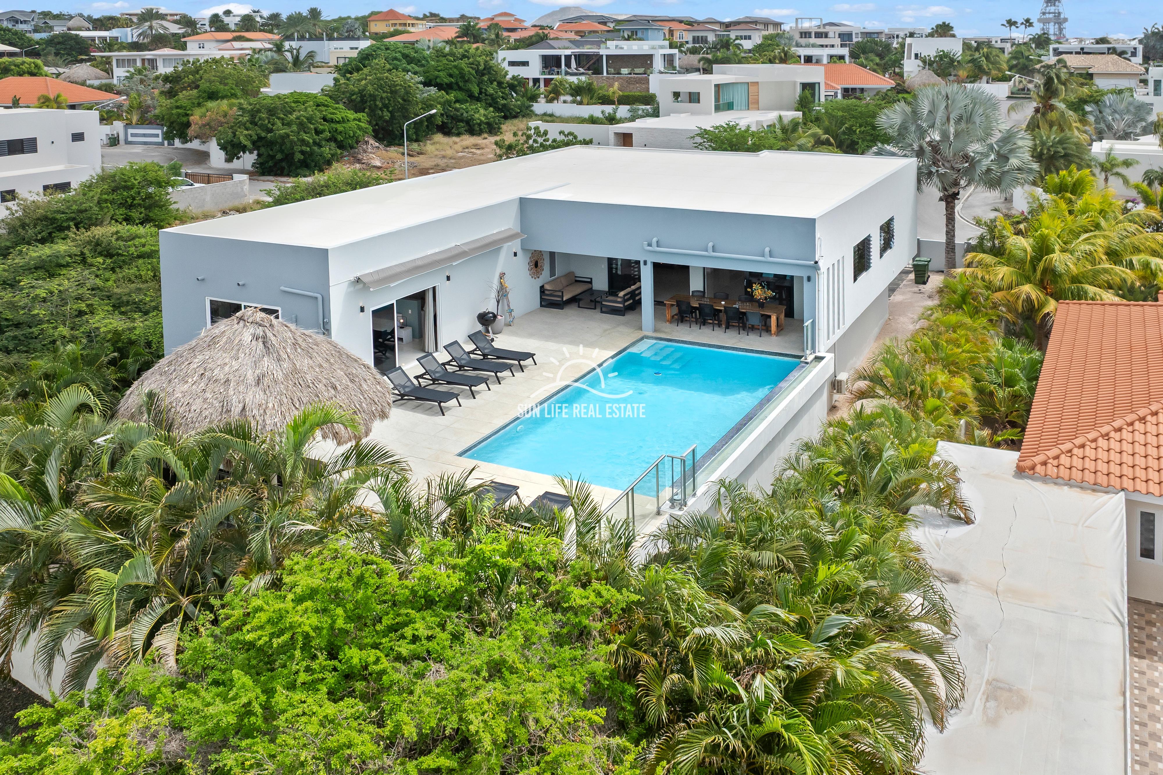 Villa in Vista Royal