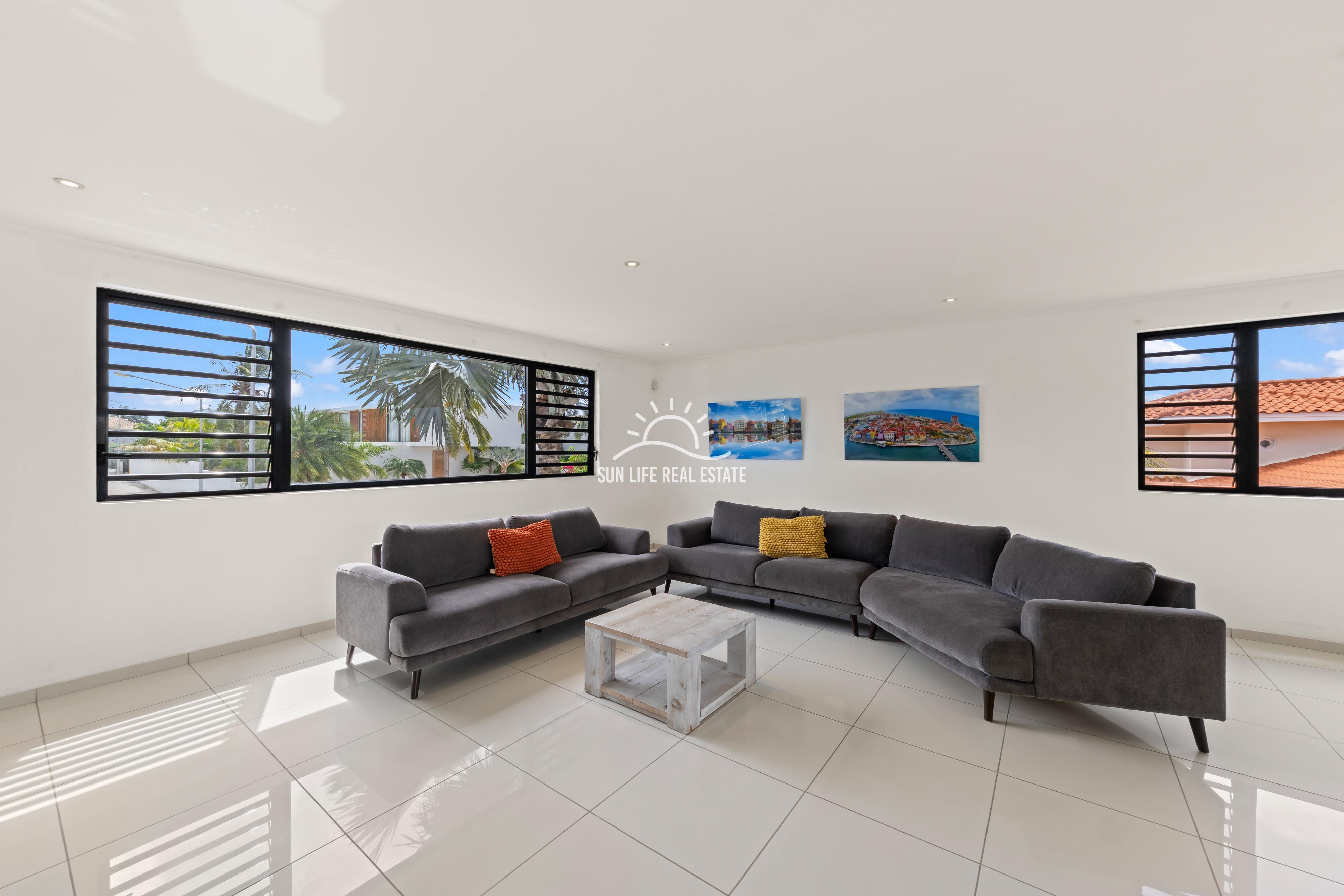 Villa in Vista Royal