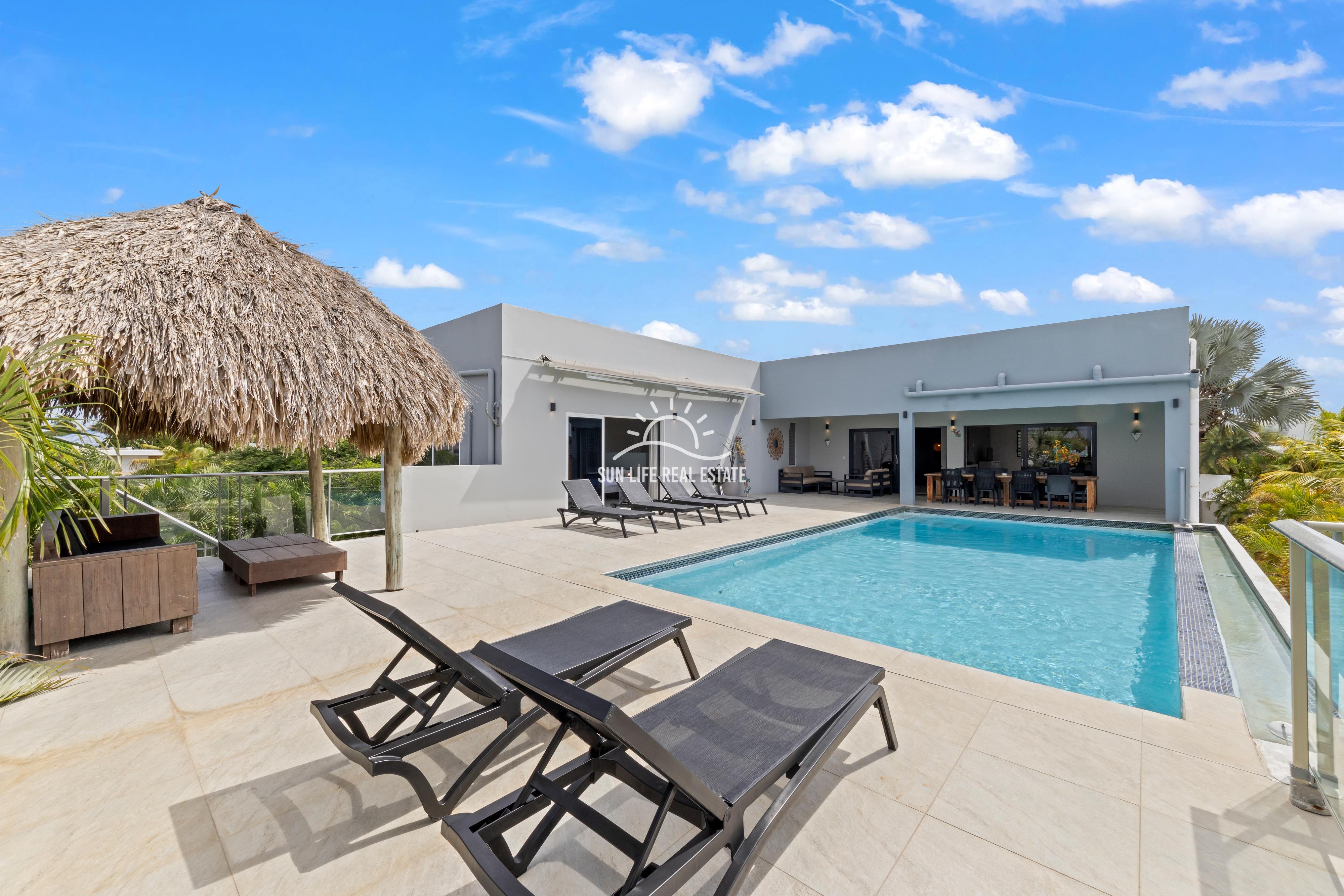 Villa in Vista Royal