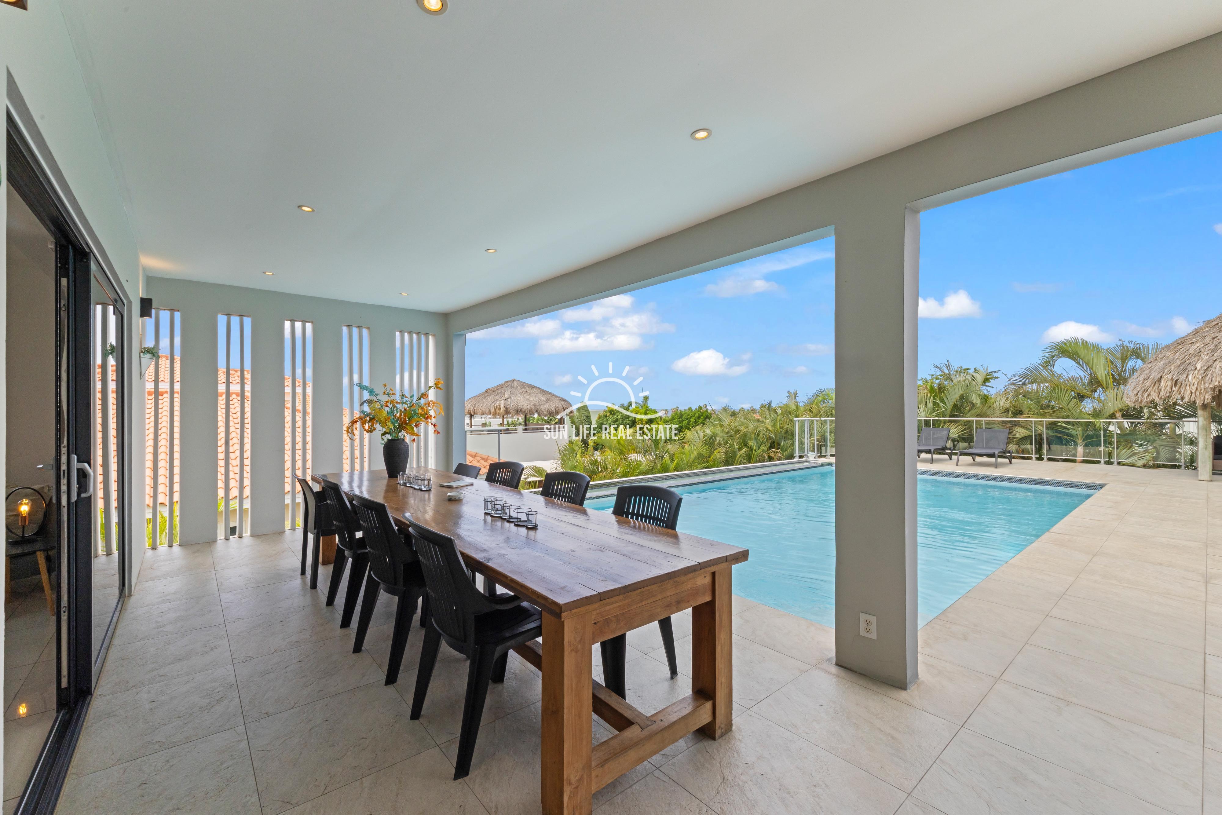 Villa in Vista Royal