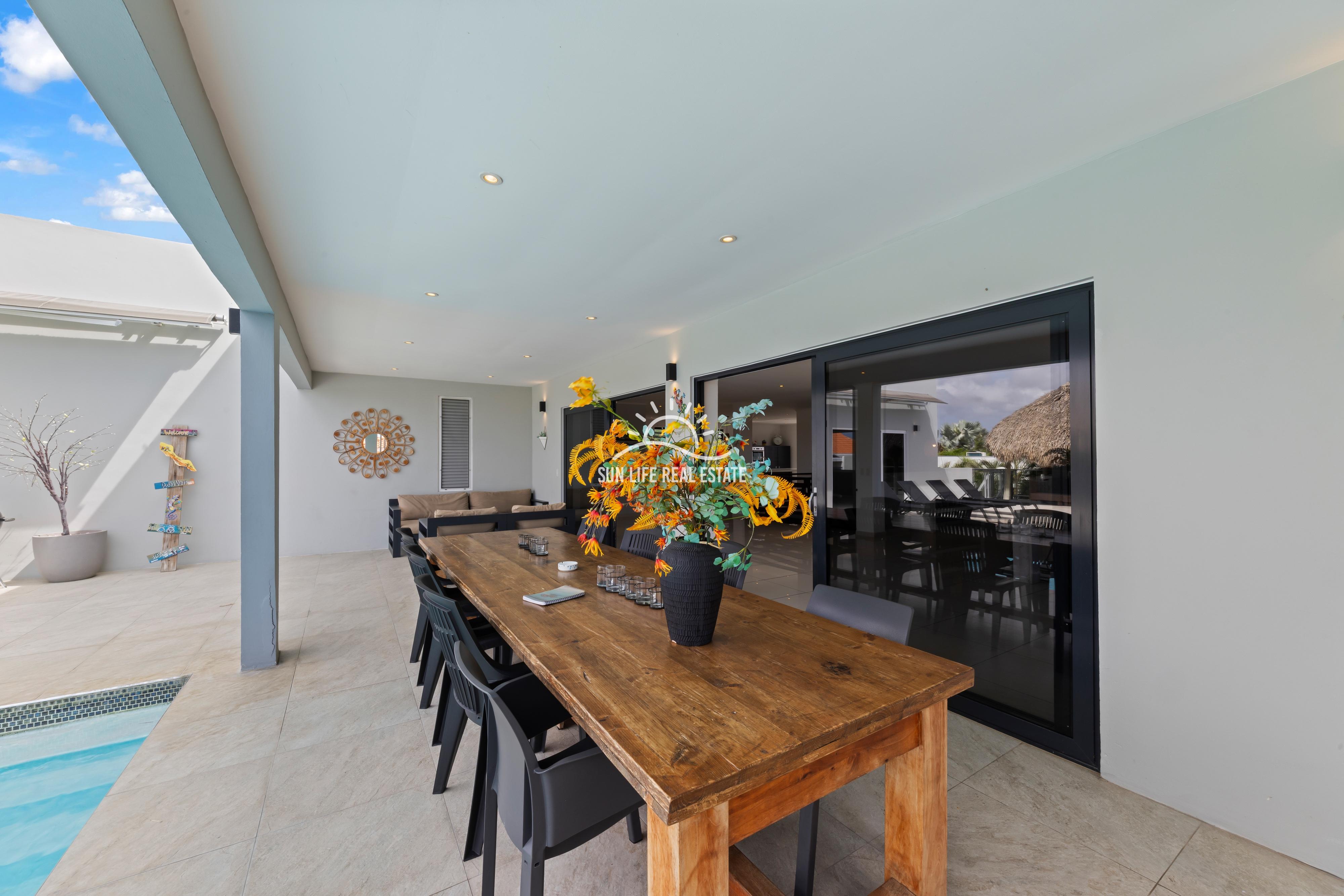 Villa in Vista Royal