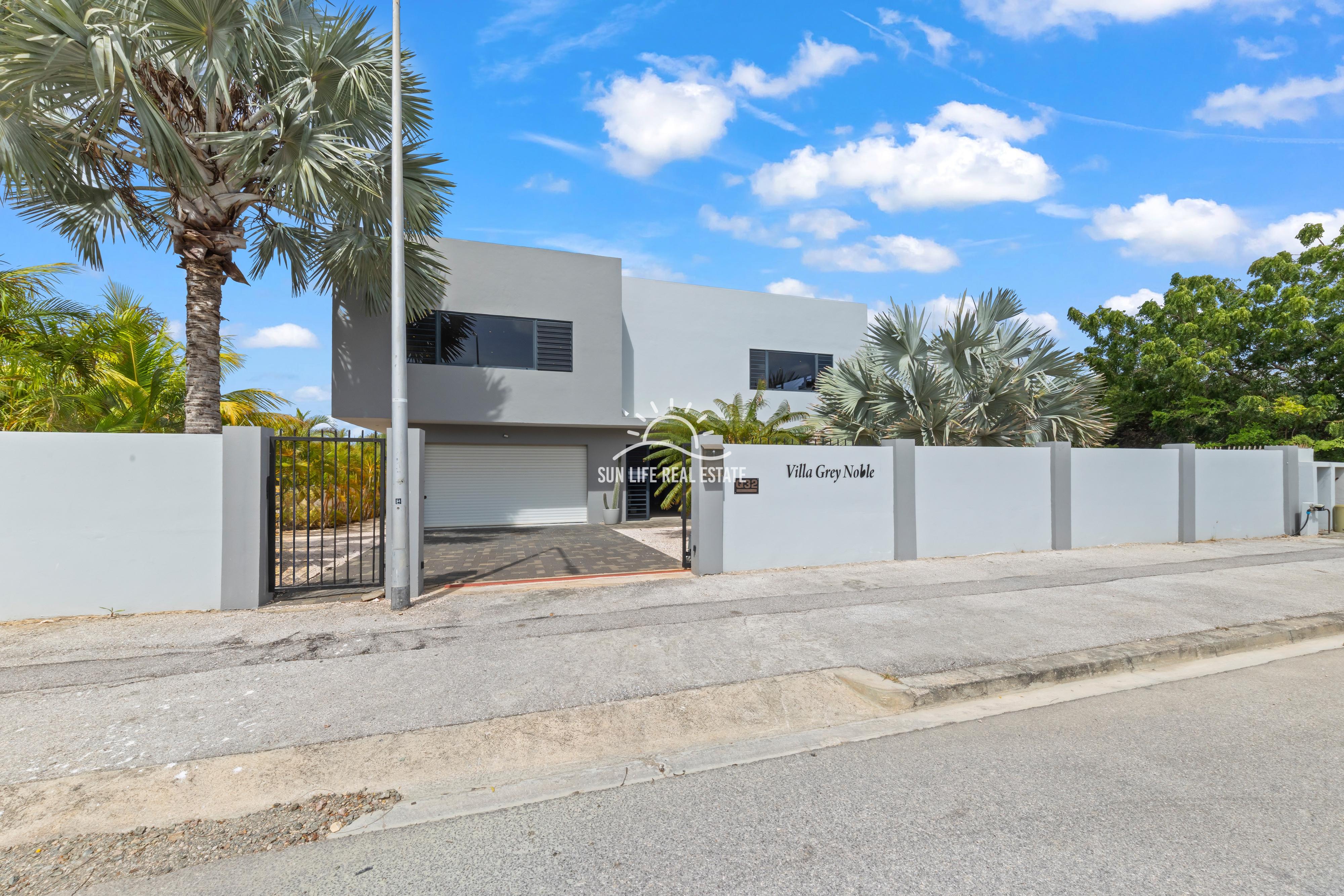 Villa in Vista Royal