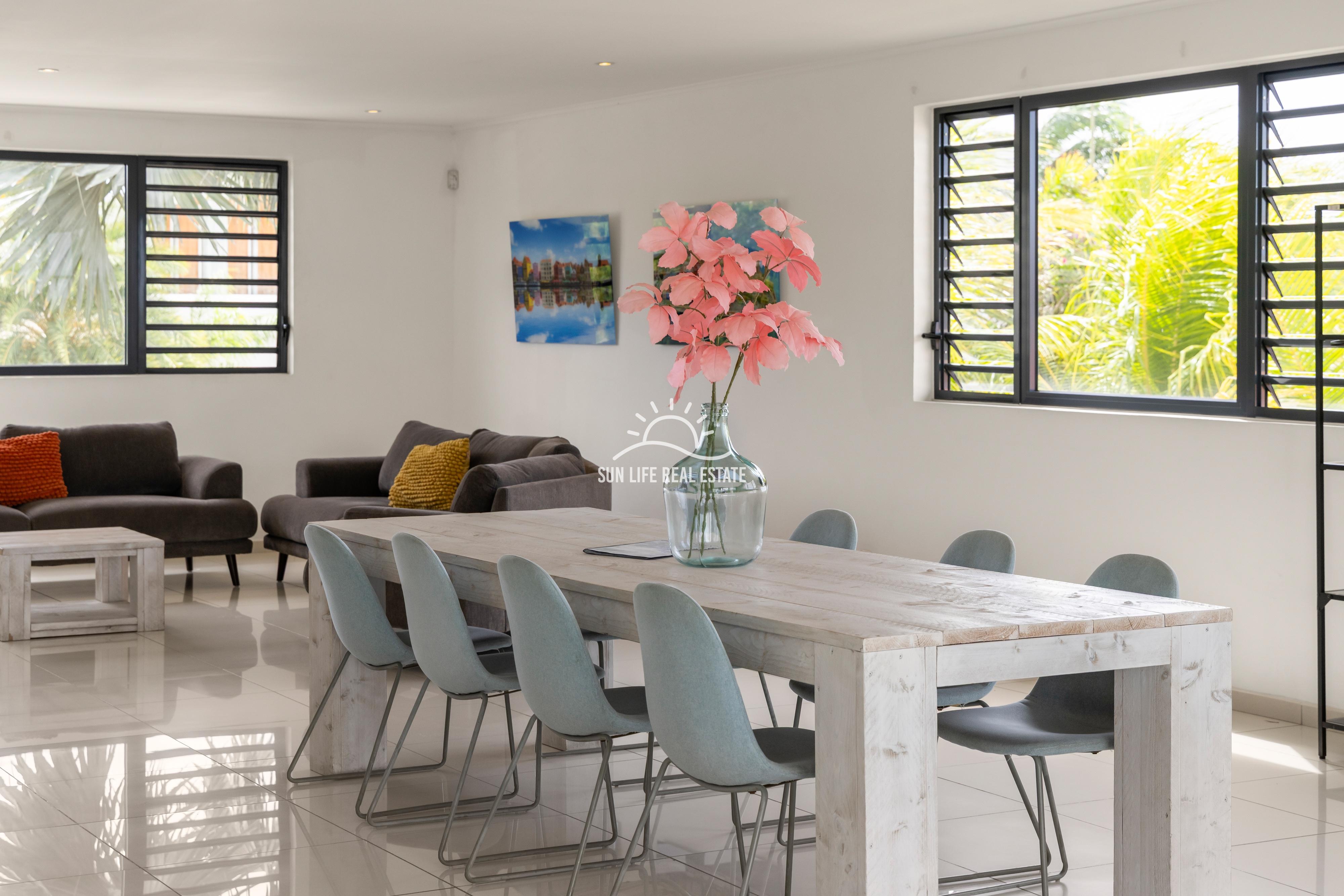 Villa in Vista Royal