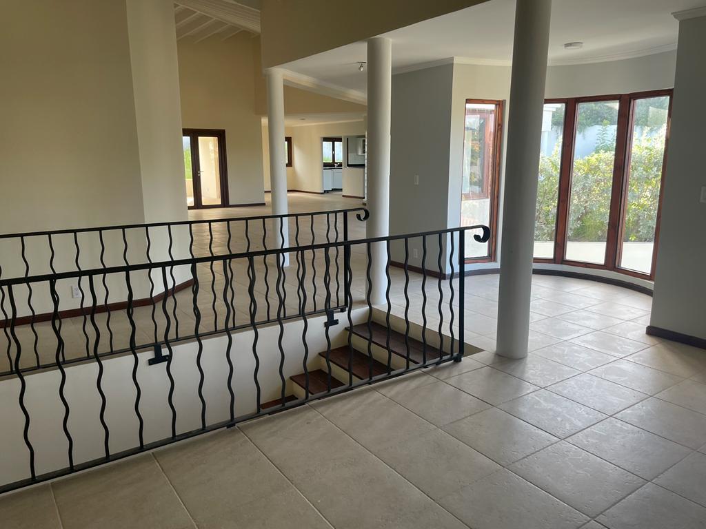 Villa in Jan Sofat