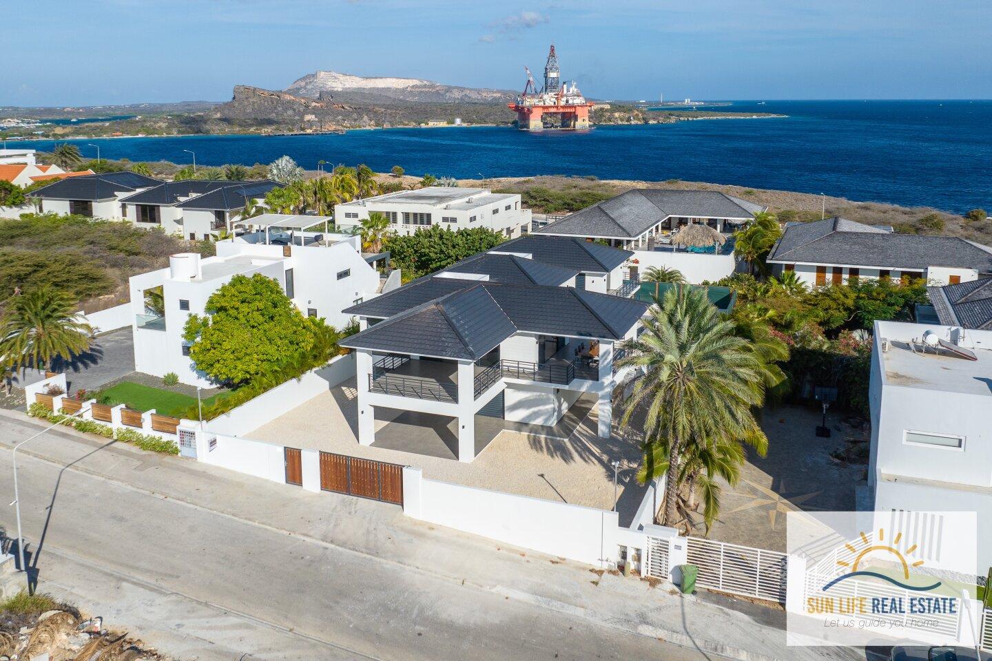 Villa in Vista Royal
