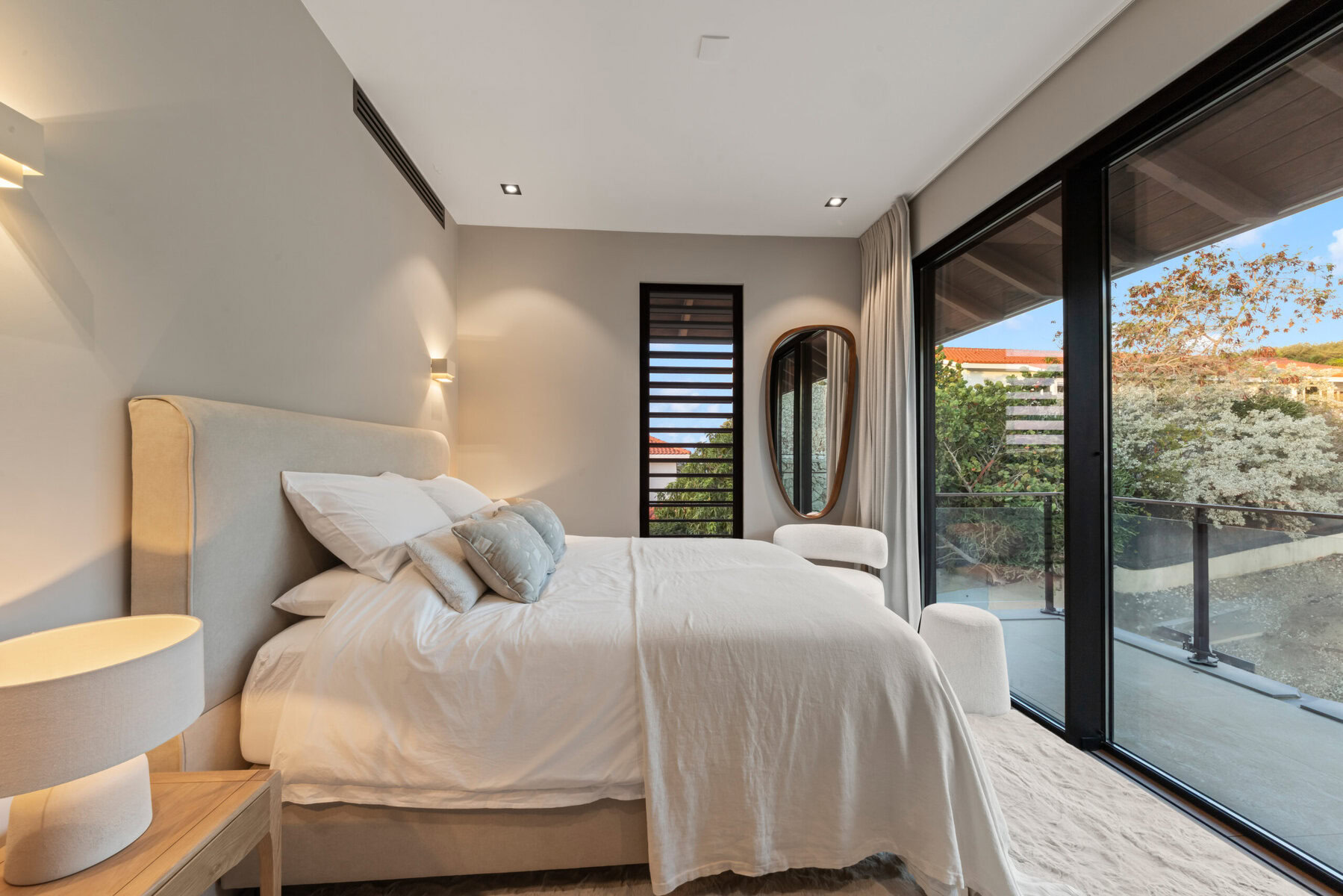 Apartment in Blue Bay
