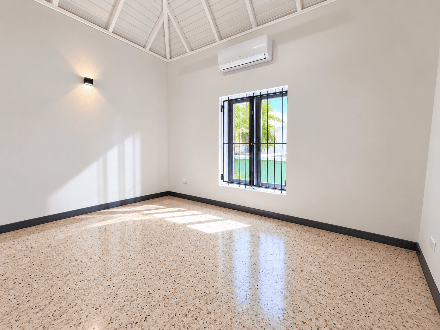 Commercial in Pietermaai