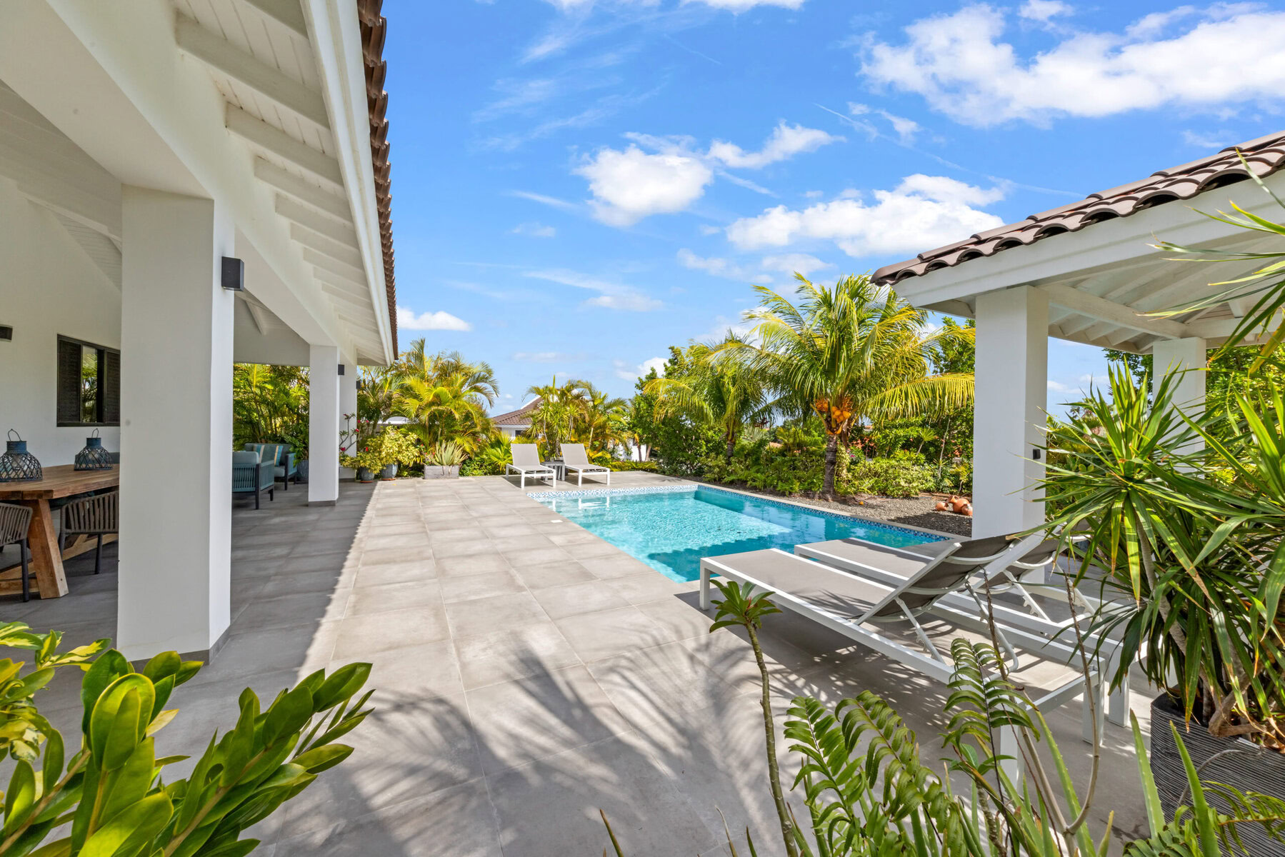 House in Blue Bay