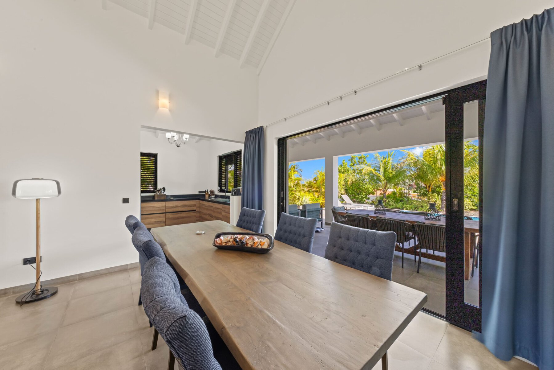 House in Blue Bay