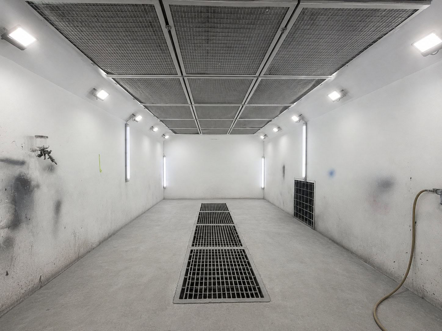 Commercial in Mahuma