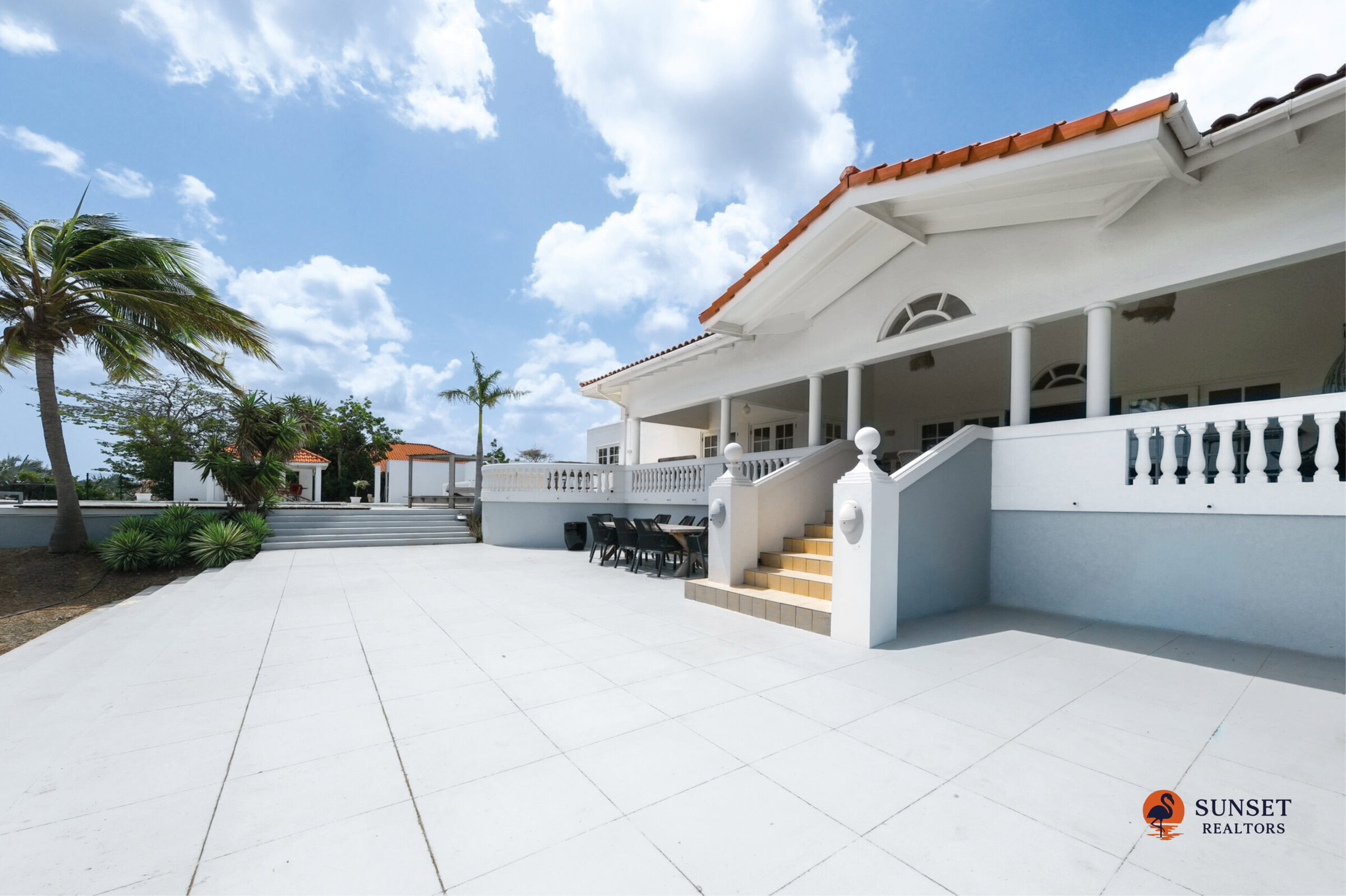 House in Blue Bay