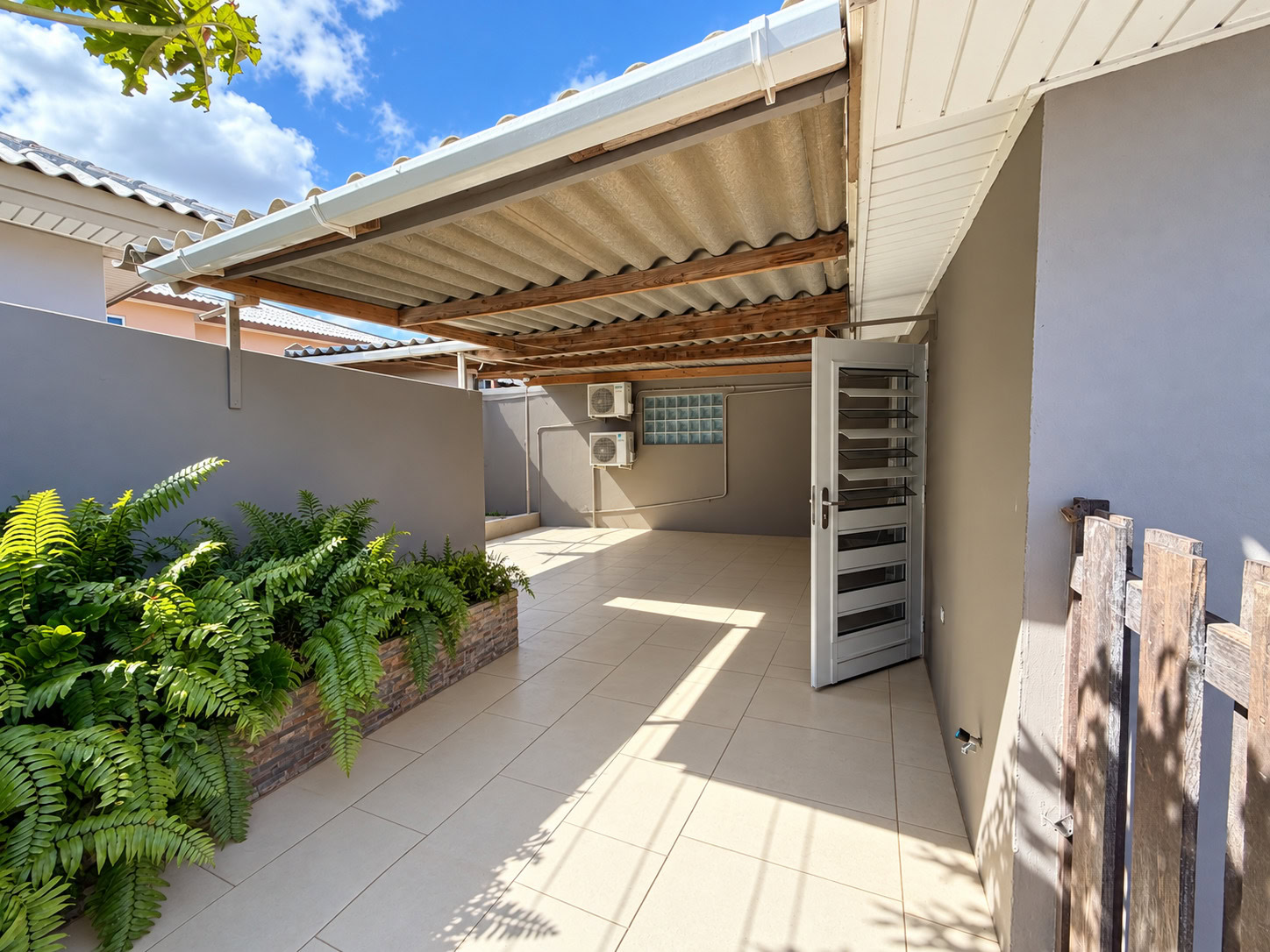 House in Willemstad Region