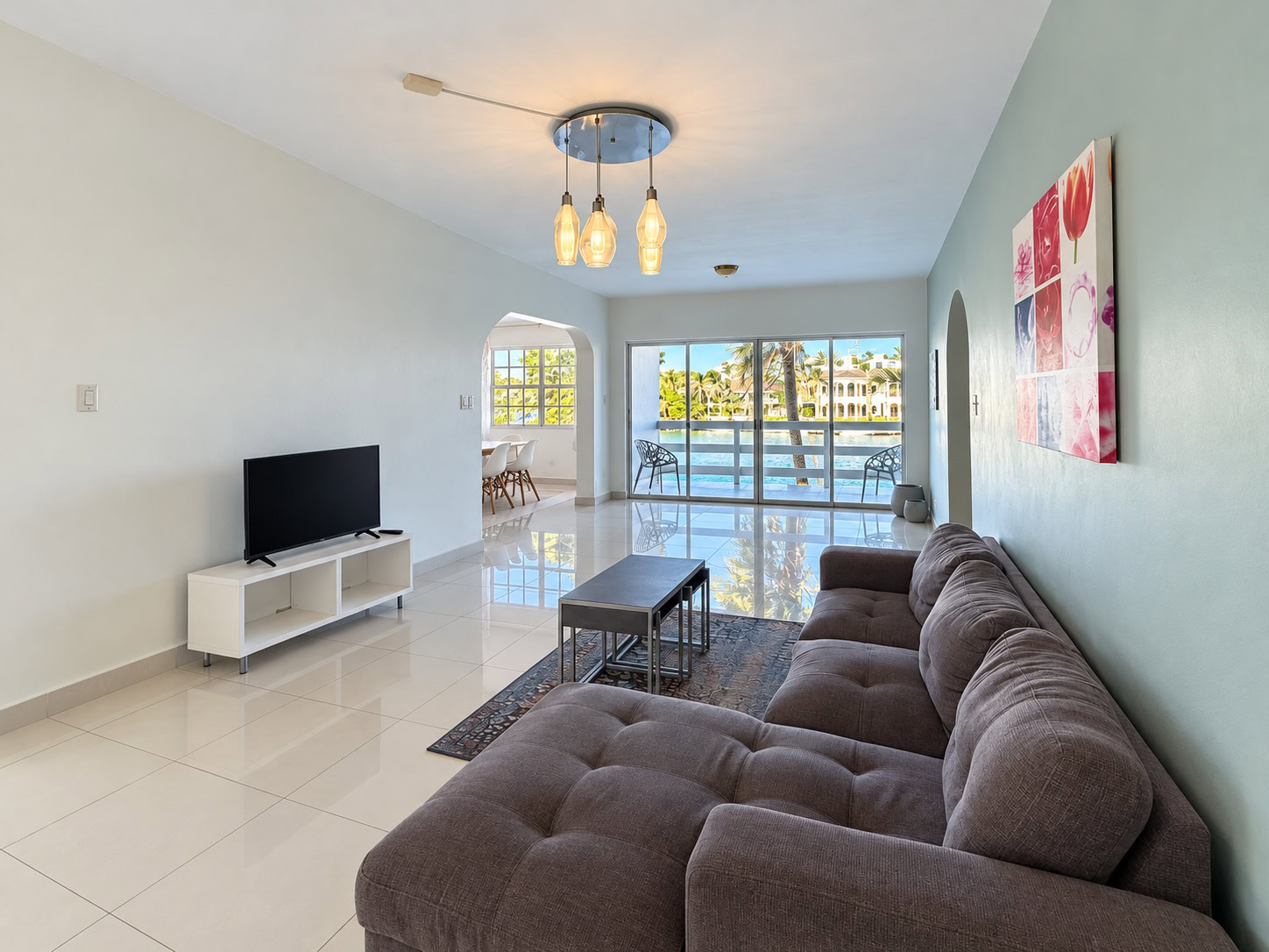 Apartment in Spanish Water
