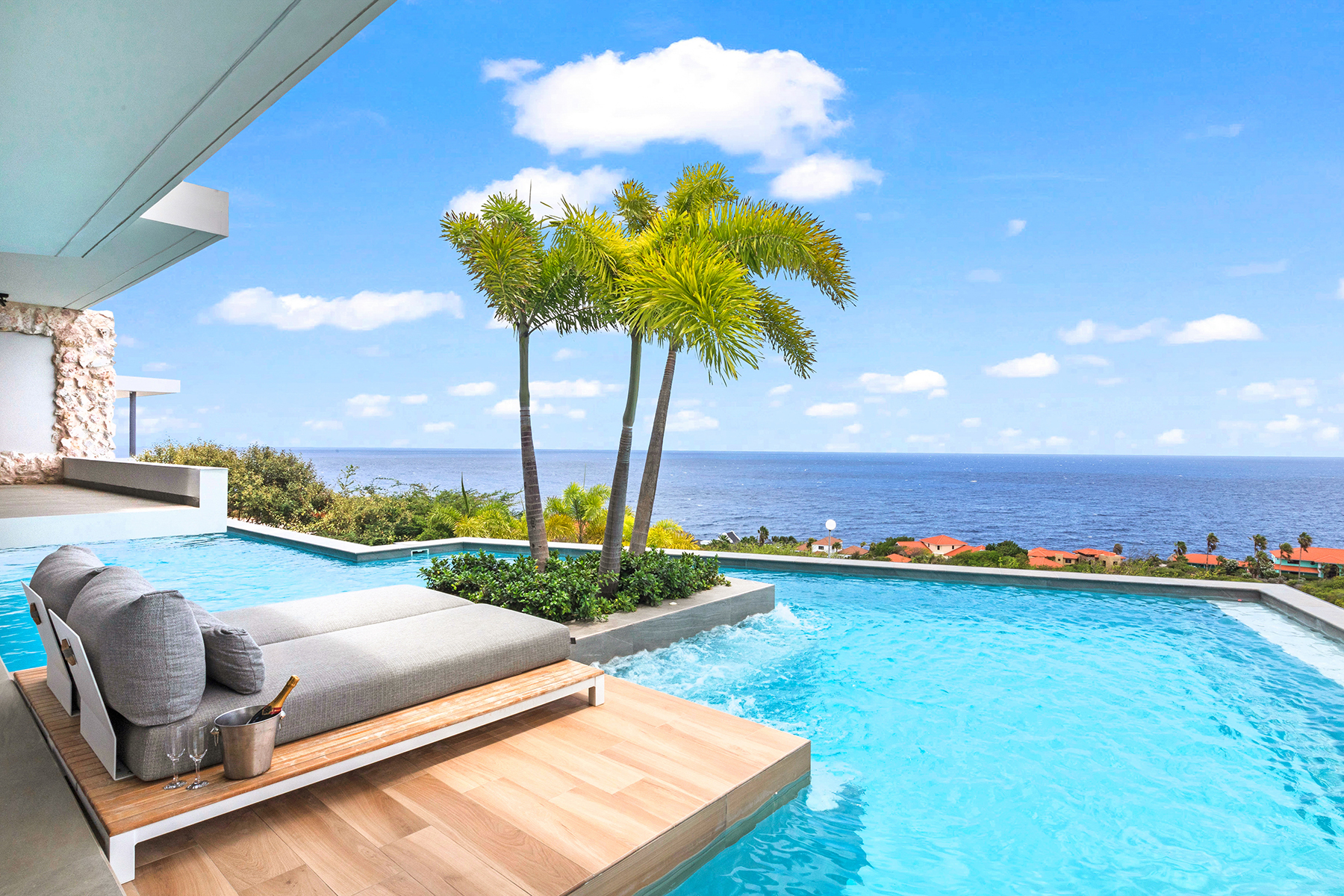 House in Coral Estate