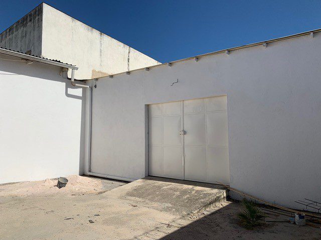 Commercial in Otrobanda