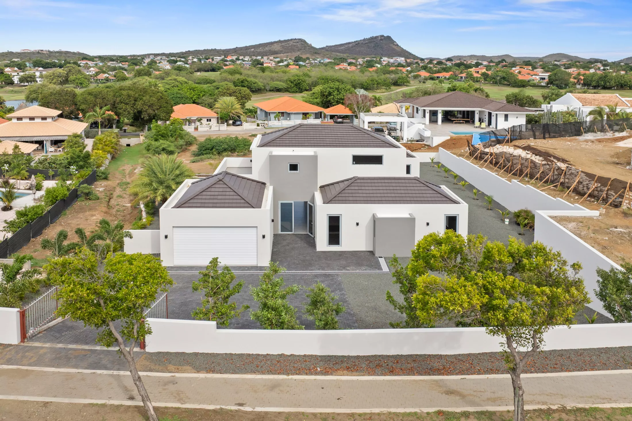Villa in Blue Bay
