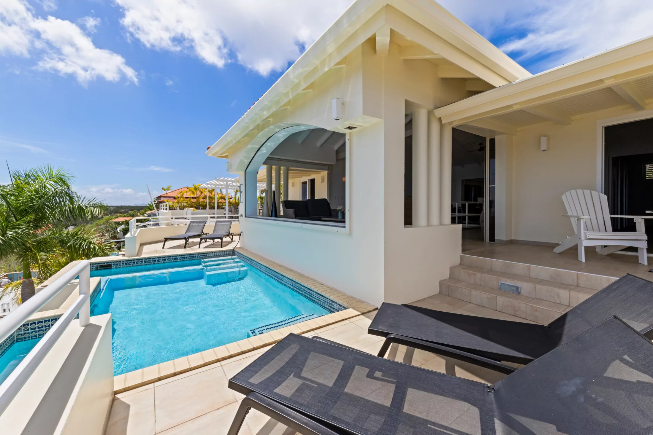 Villa in Coral Estate