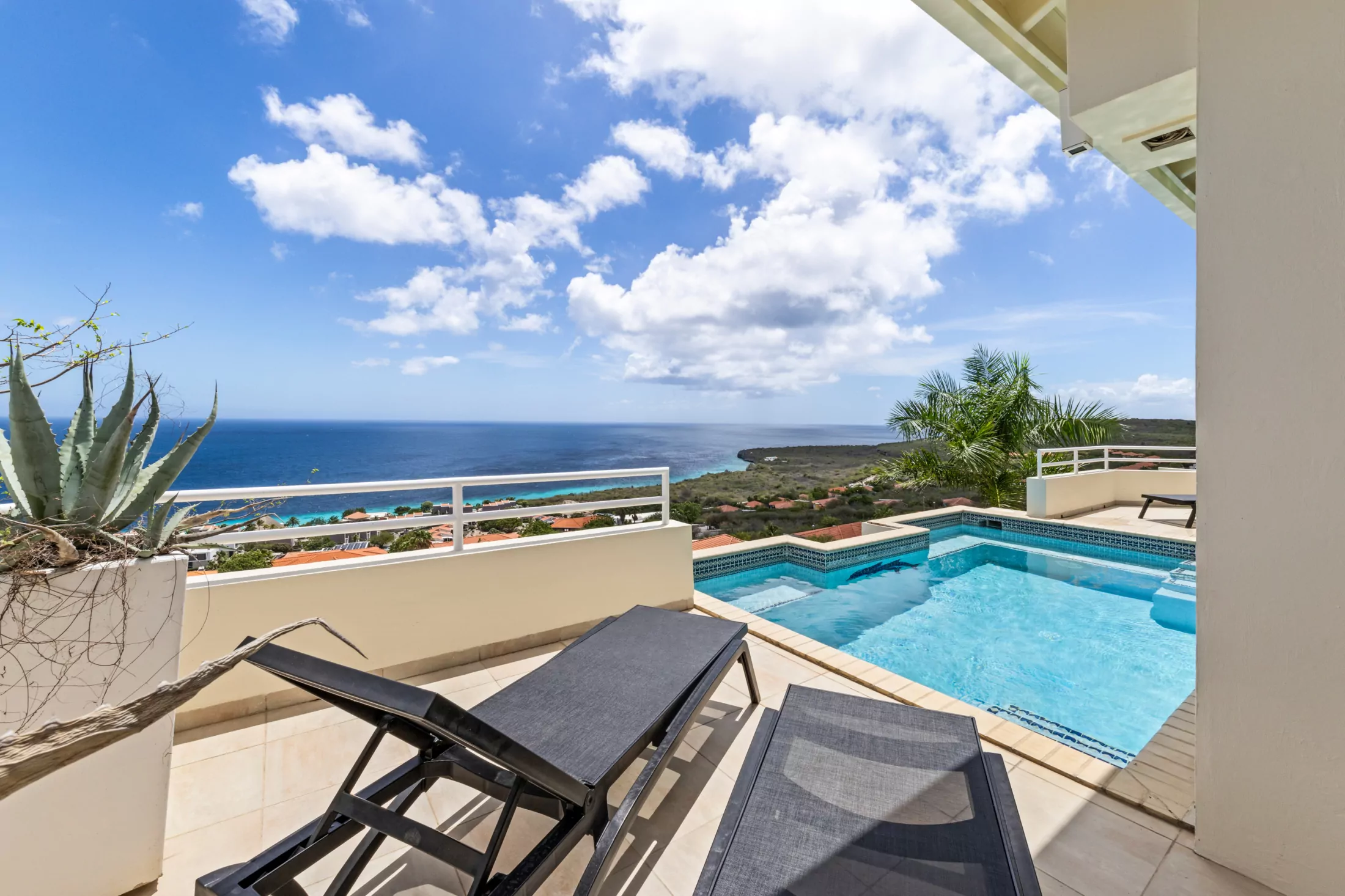 Villa in Coral Estate