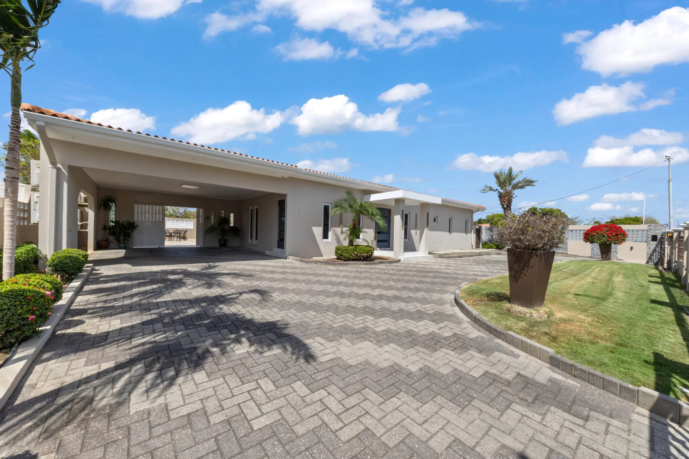 Villa in Mahaai