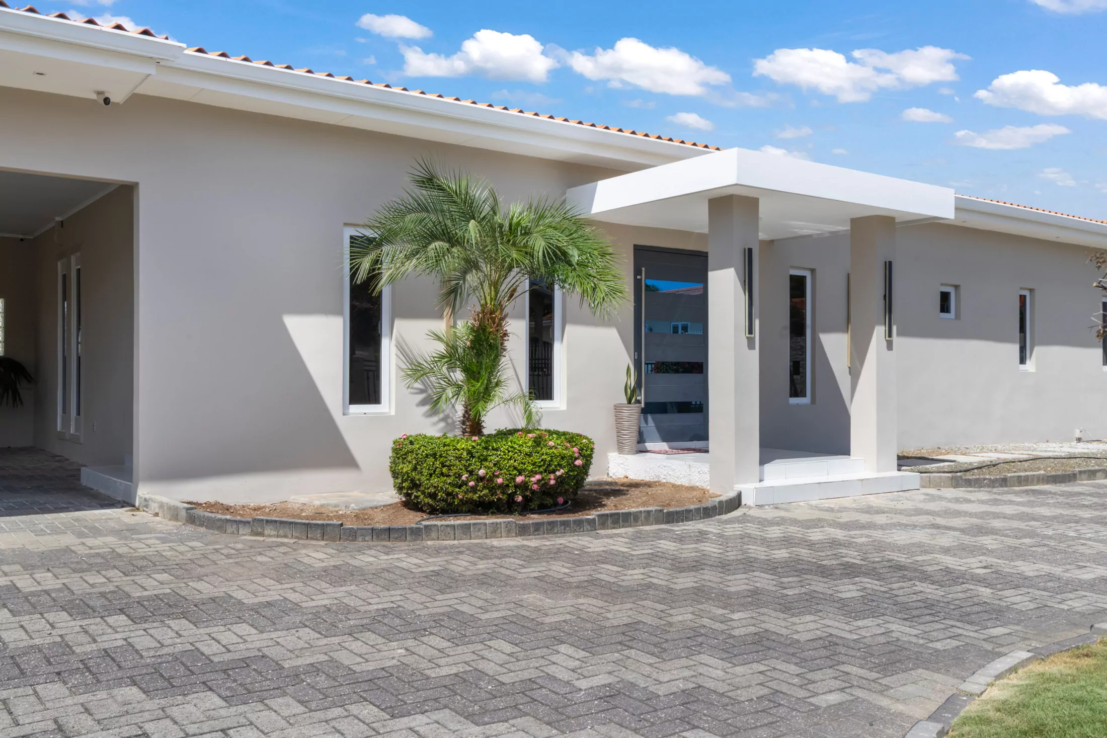 Villa in Mahaai
