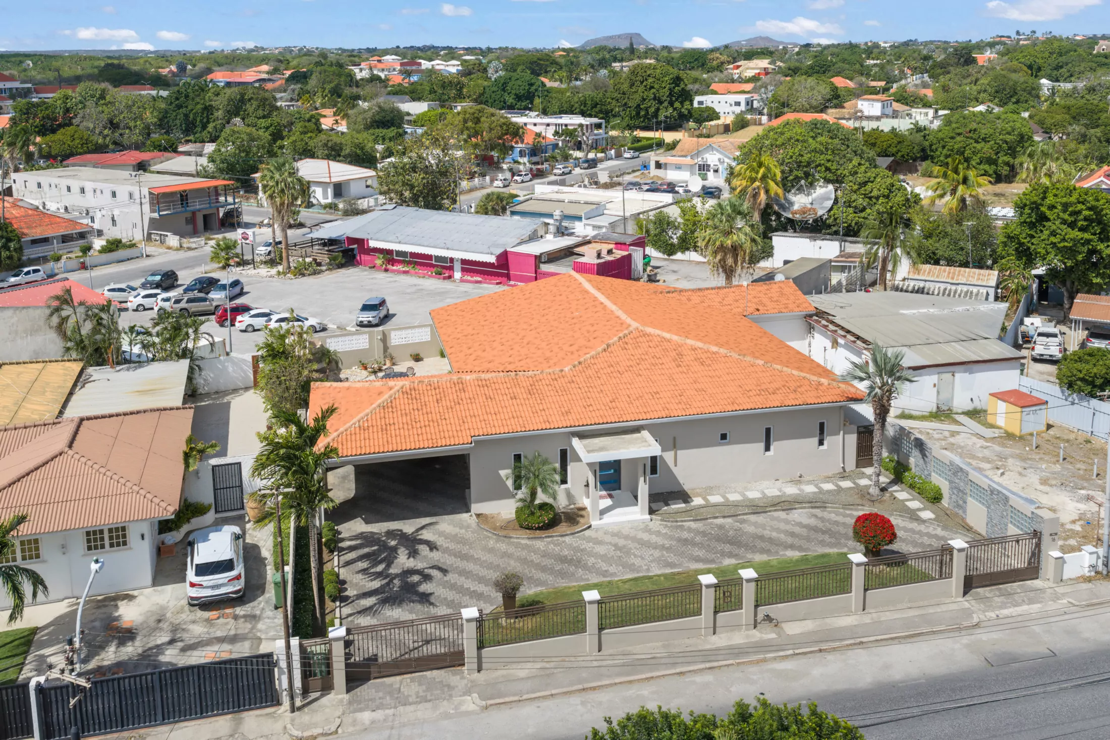 Villa in Mahaai