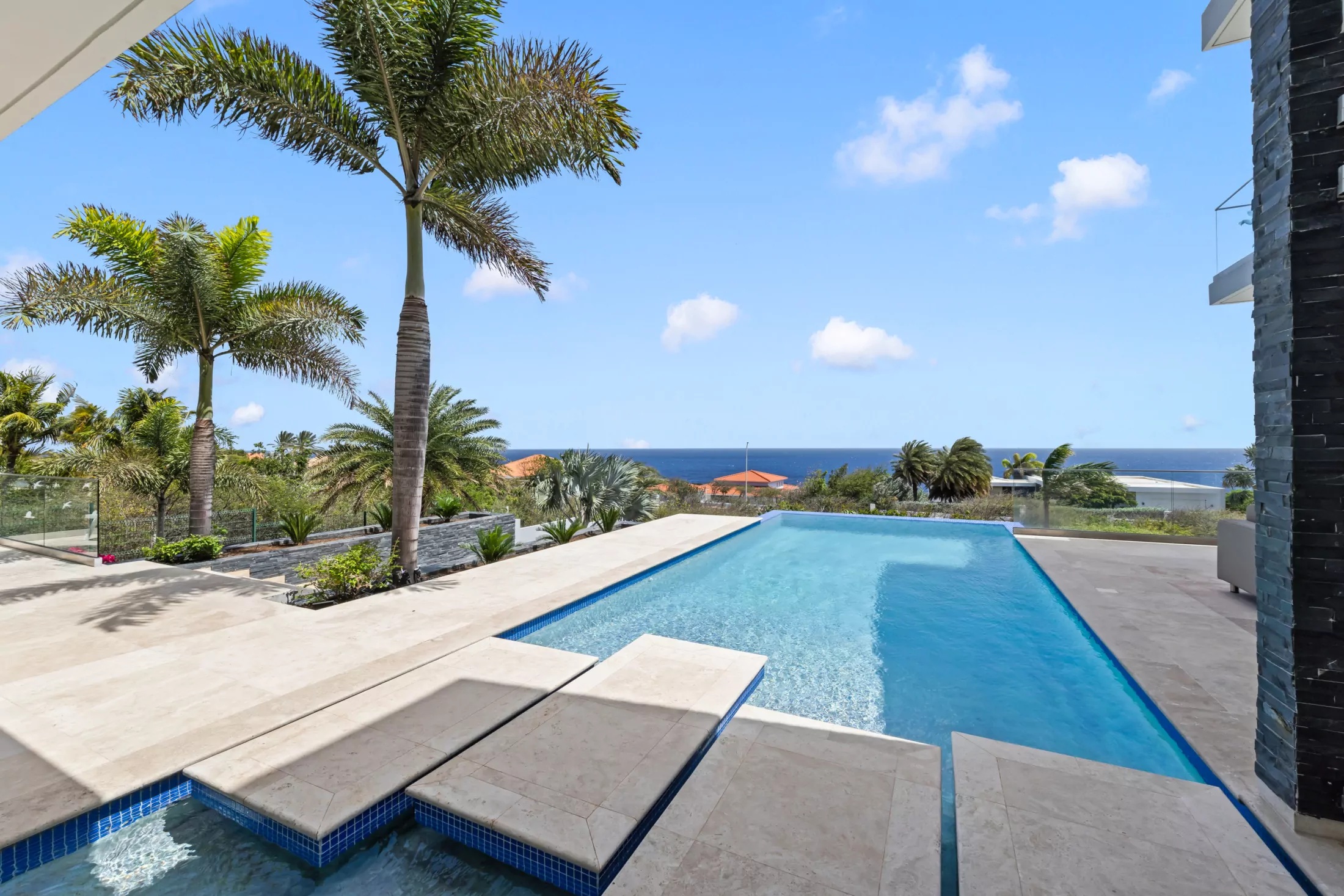 Villa in Coral Estate