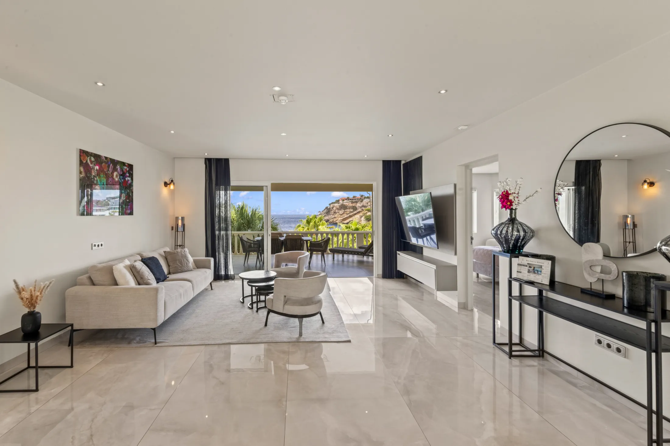 Apartment in Blue Bay