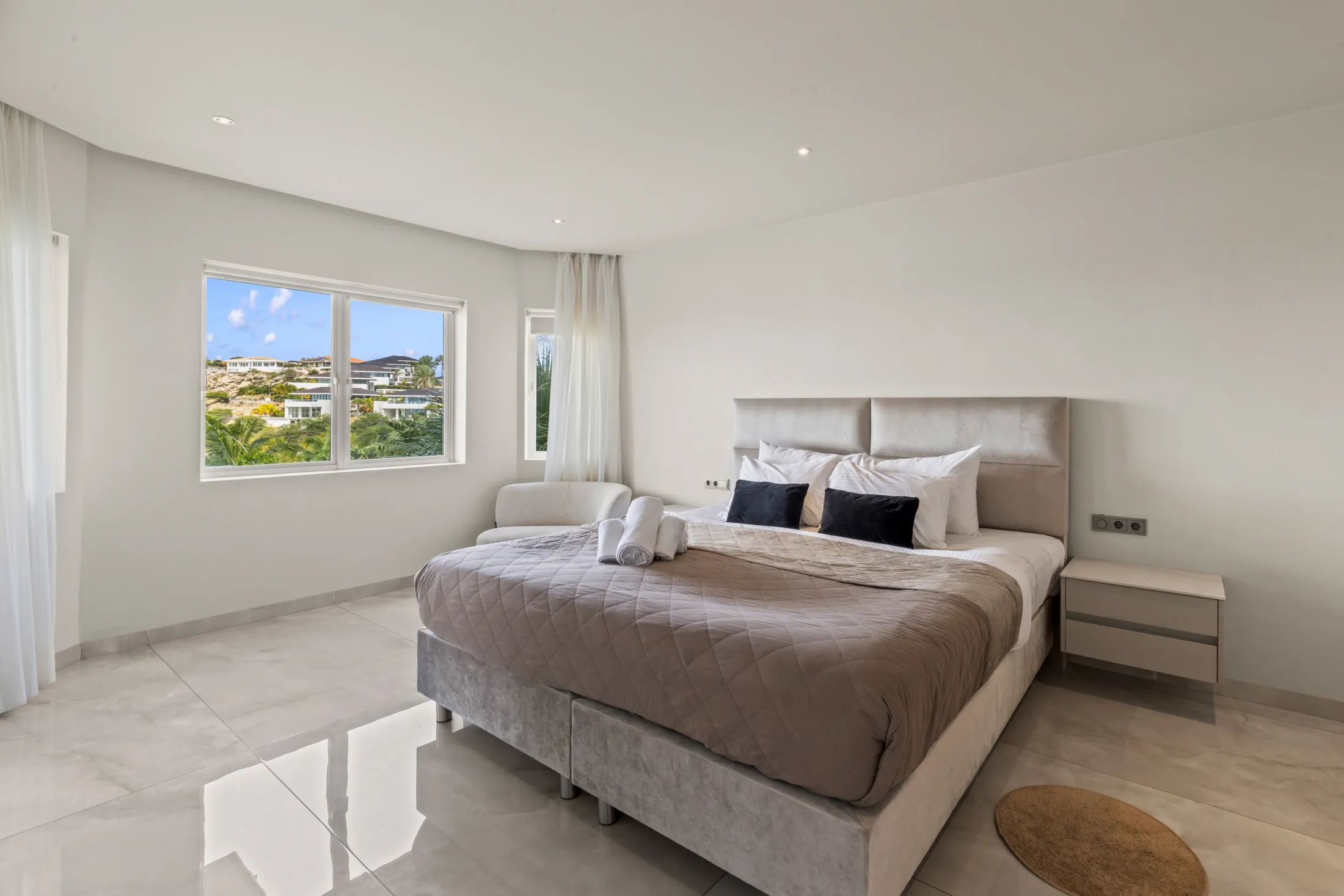 Apartment in Blue Bay